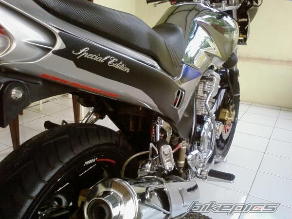 Photo 1423040