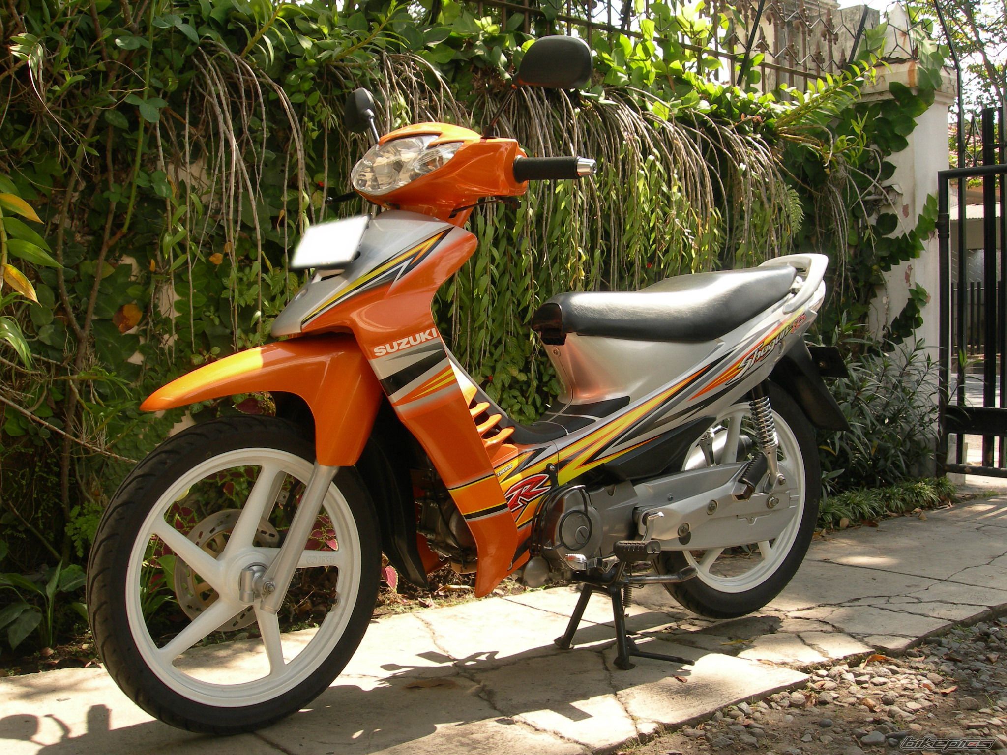 Bike Photo 1423359