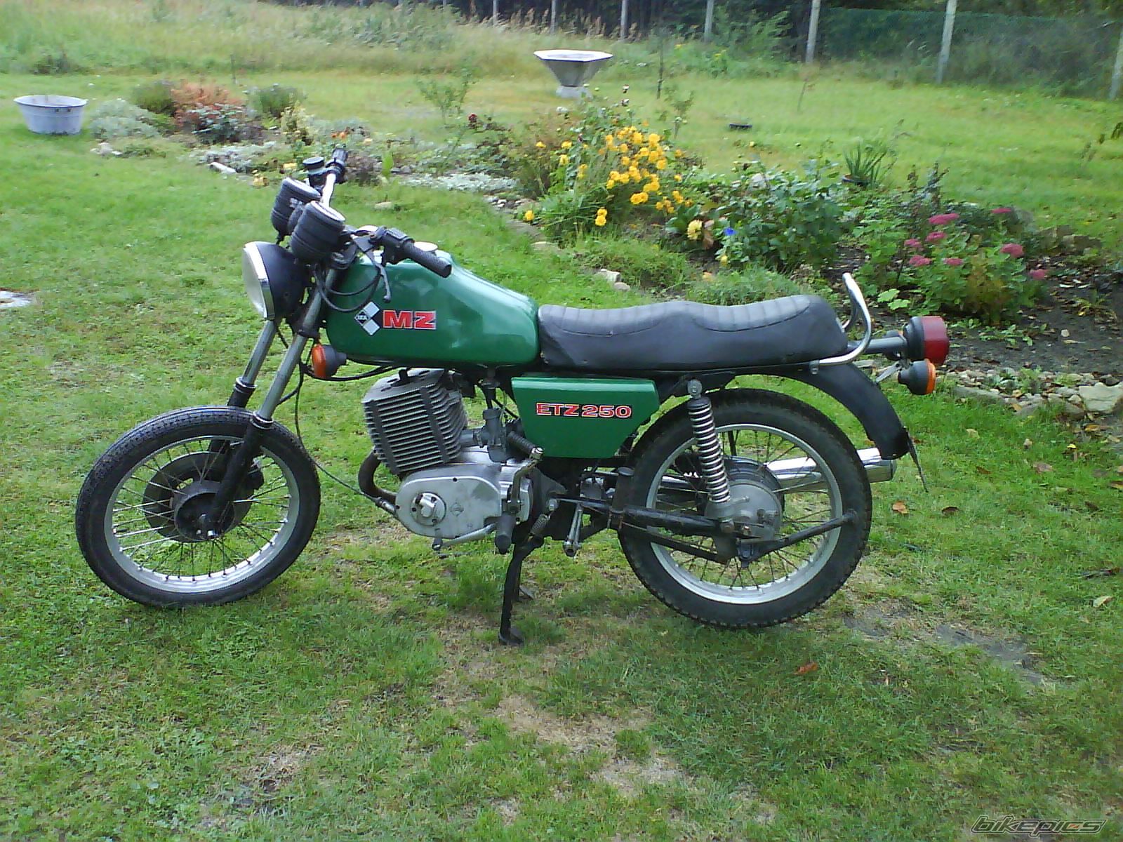 Bike Photo 1423586