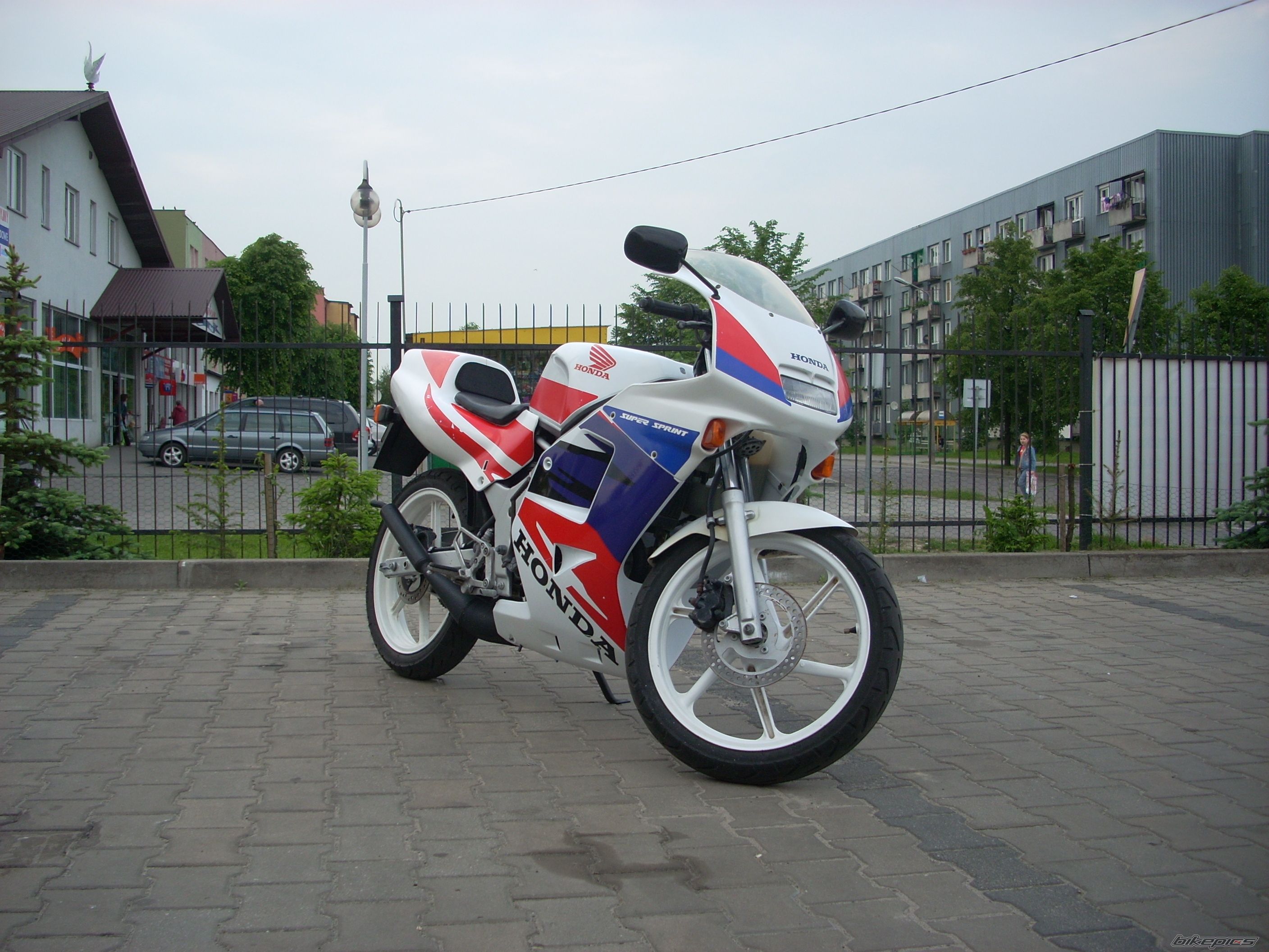 Photo 1423632