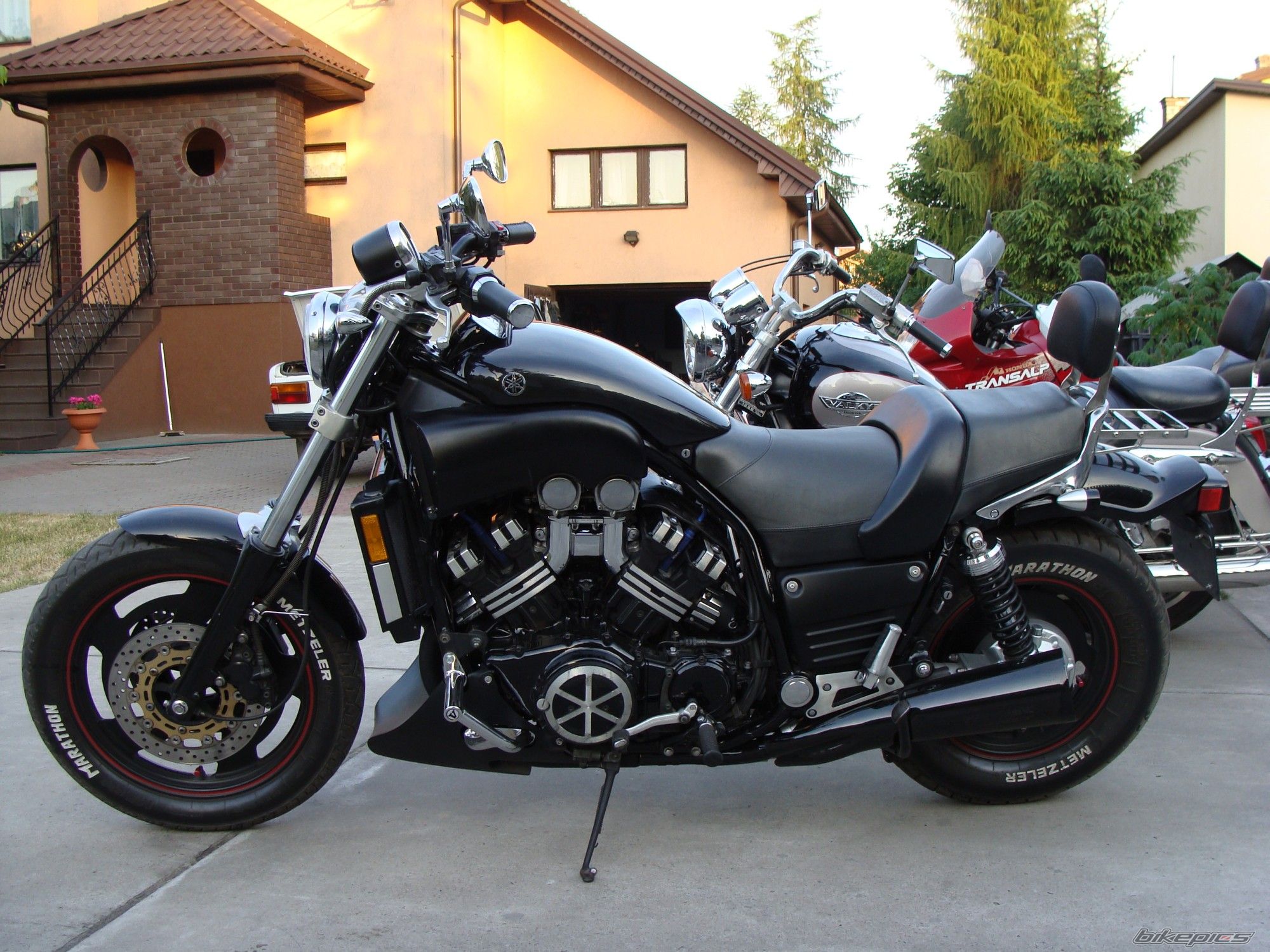Bike Photo 1423674