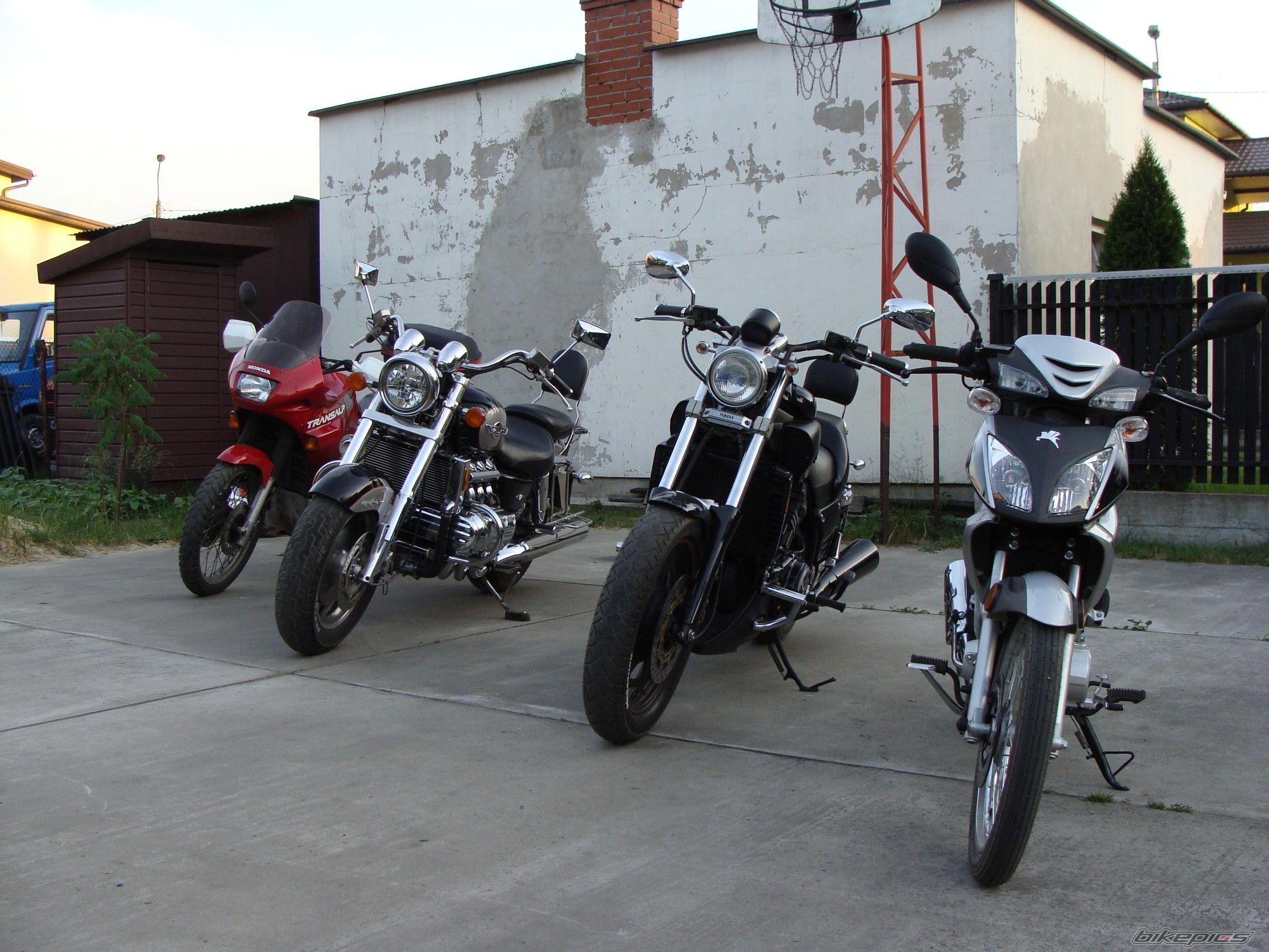 Bike Photo 1423685