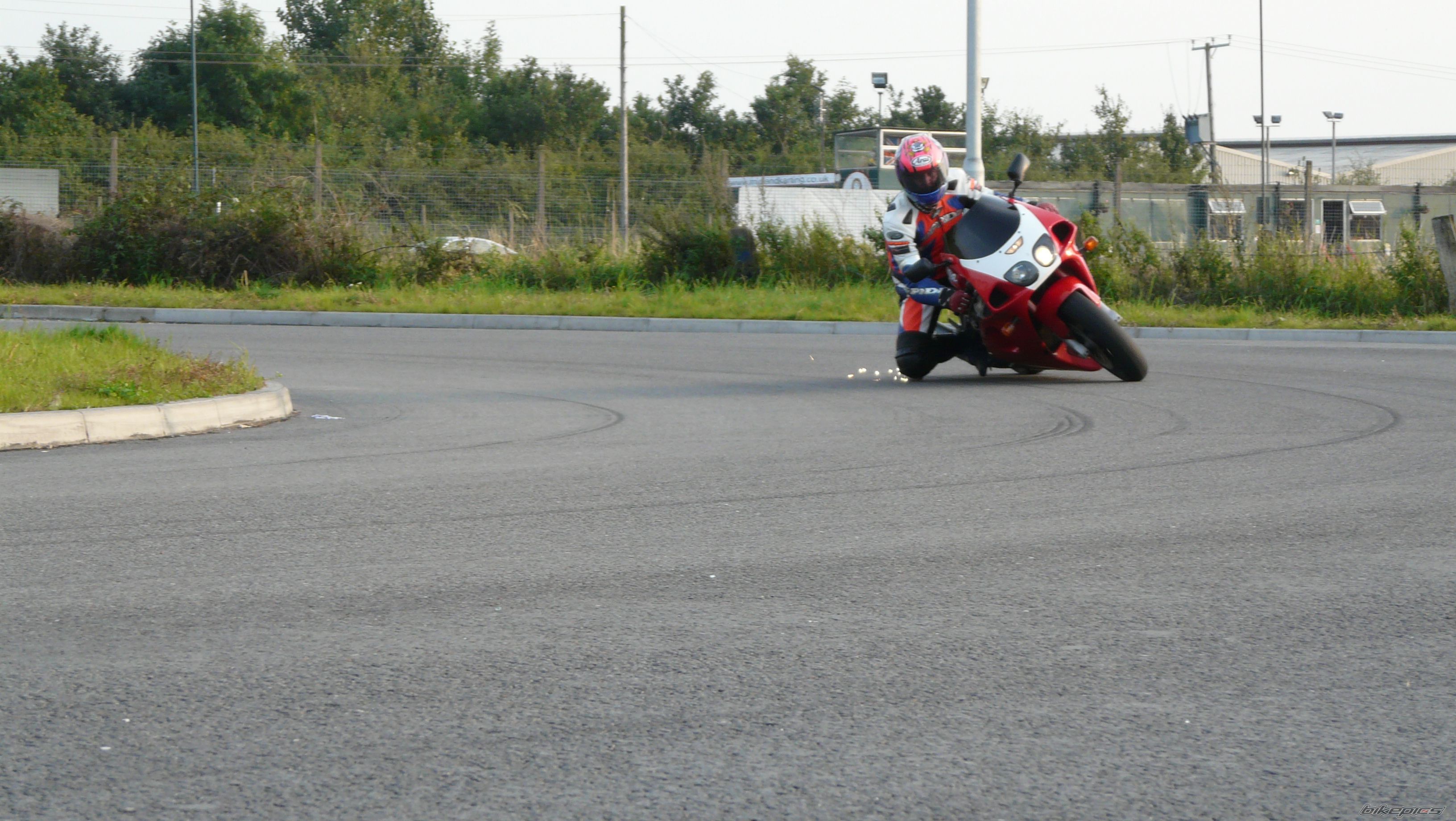 Bike Photo 1423744
