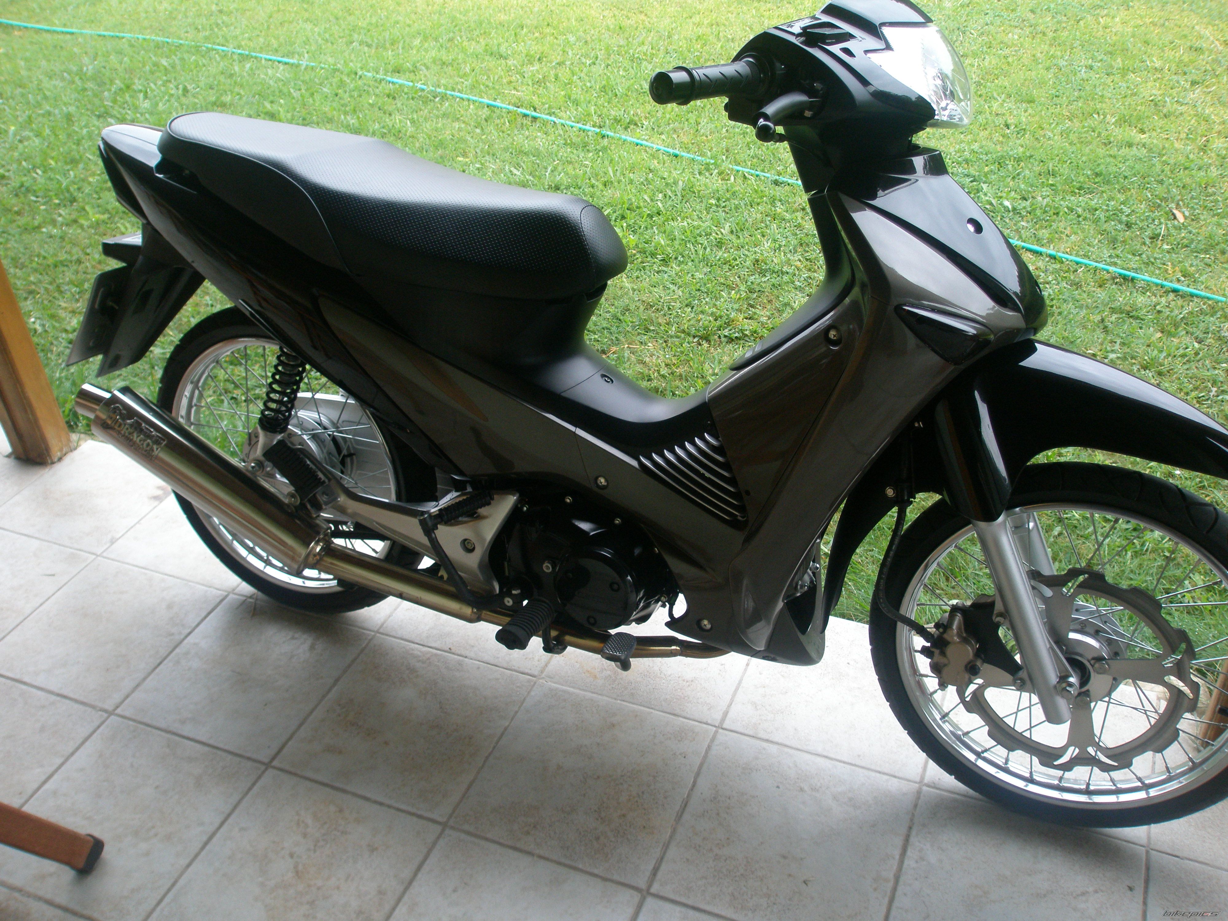 Photo 1424239