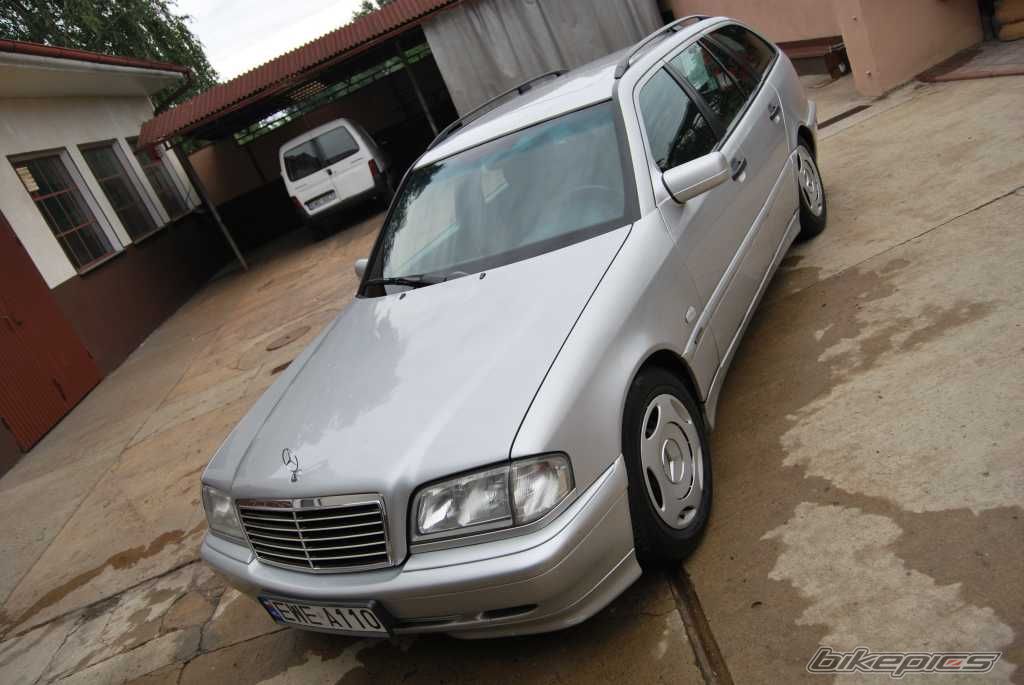 Photo 1424644