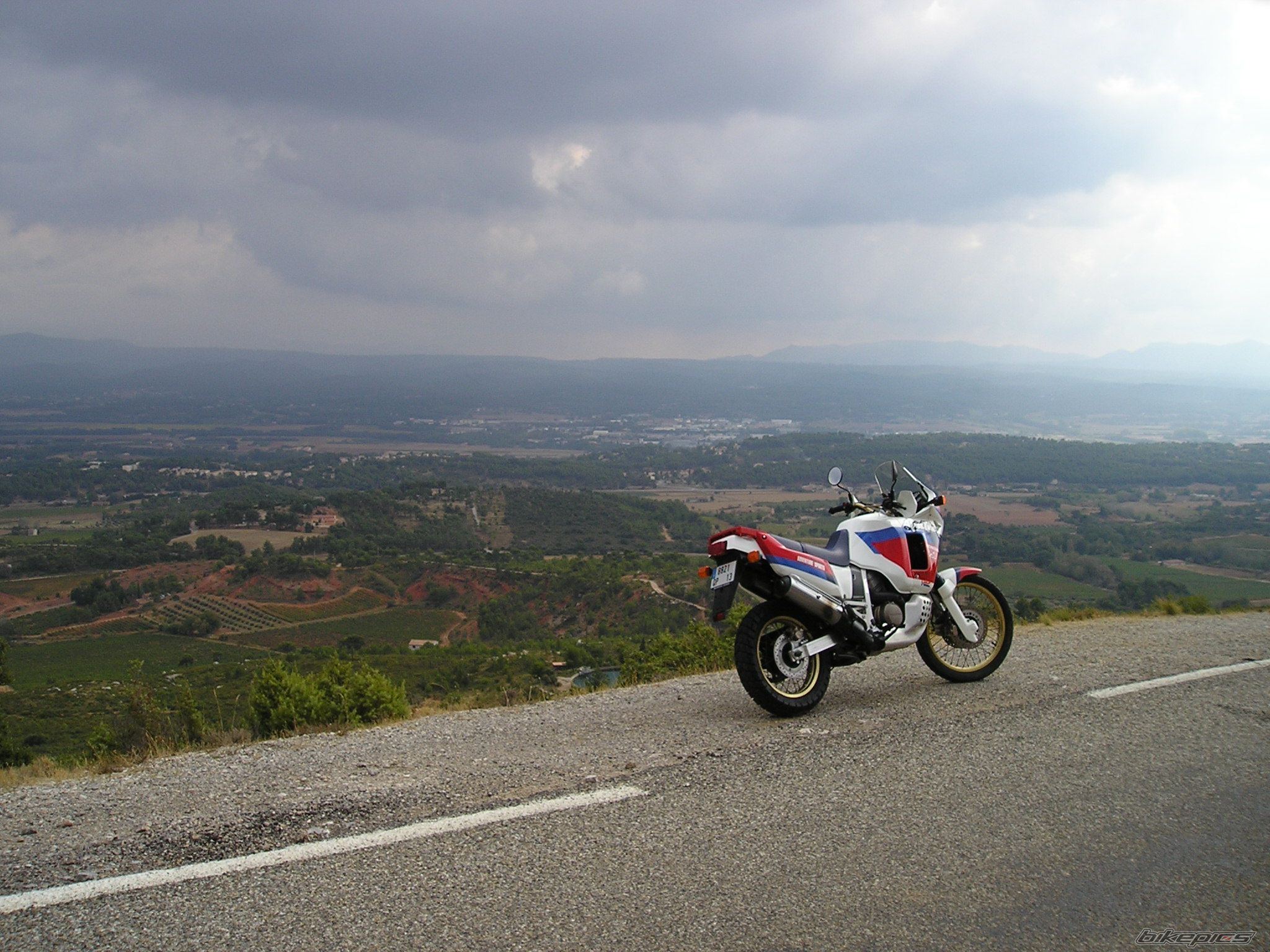 Photo 1424696