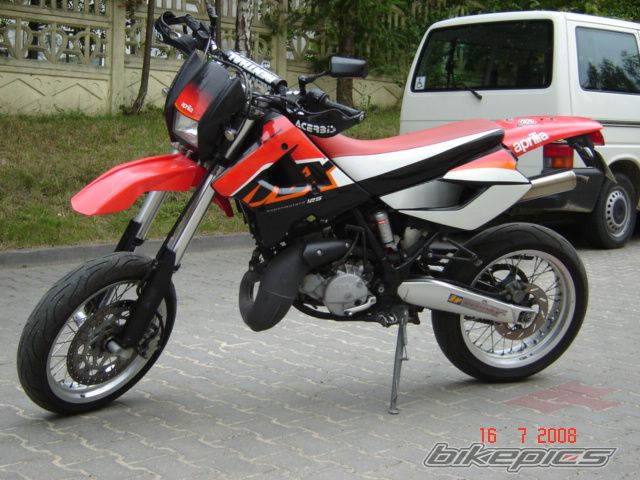 Photo 1424846