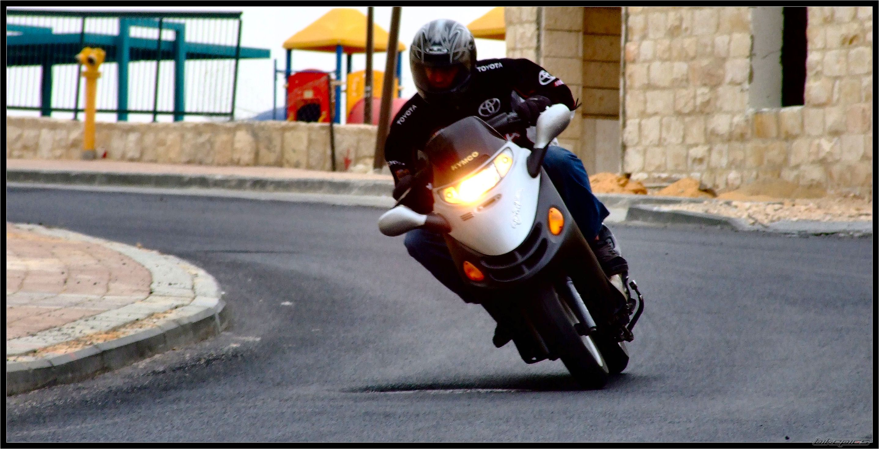 Bike Photo 1424909