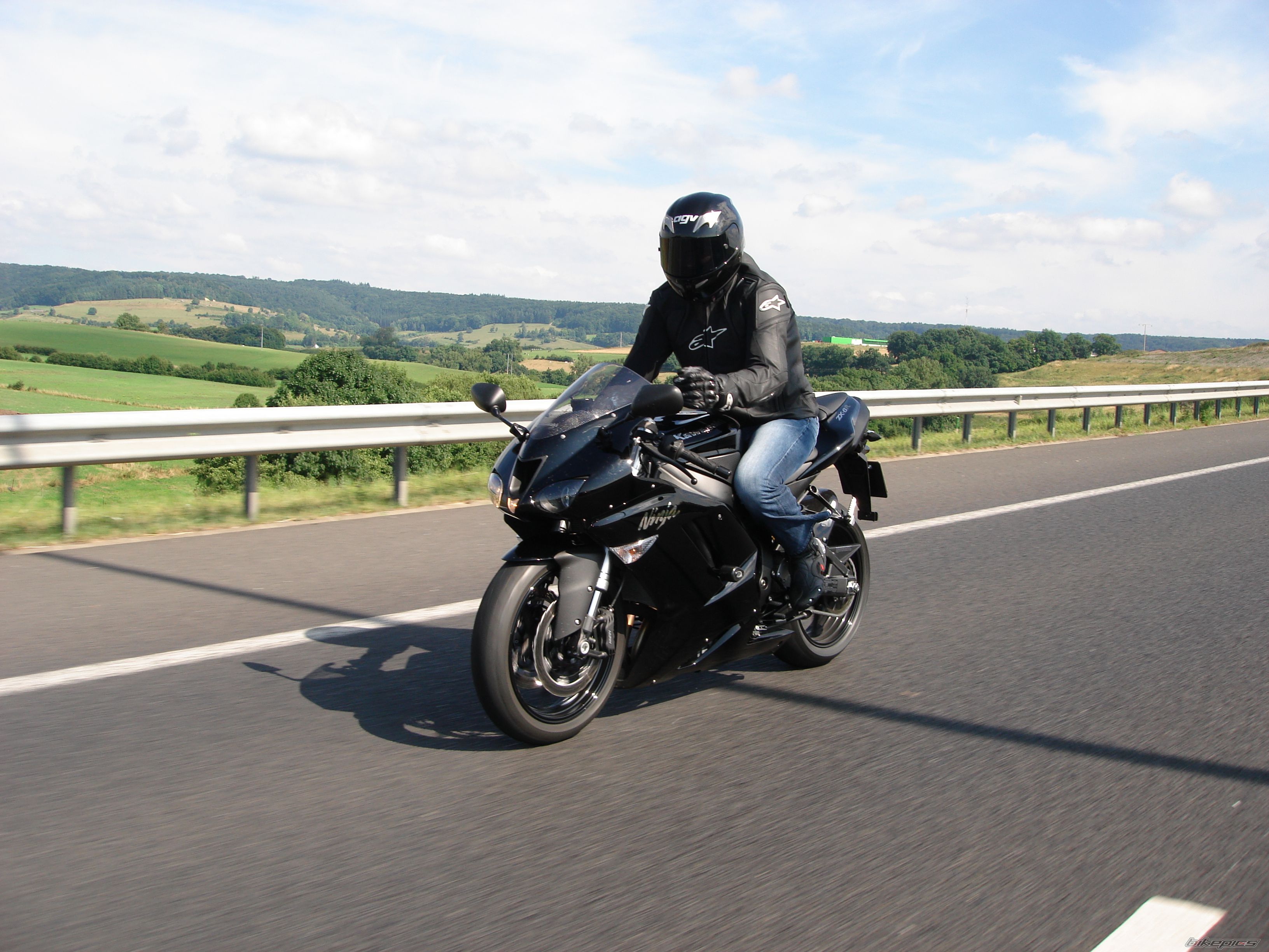 Bike Photo 1424966