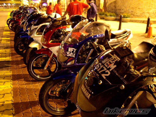 Photo 1425544