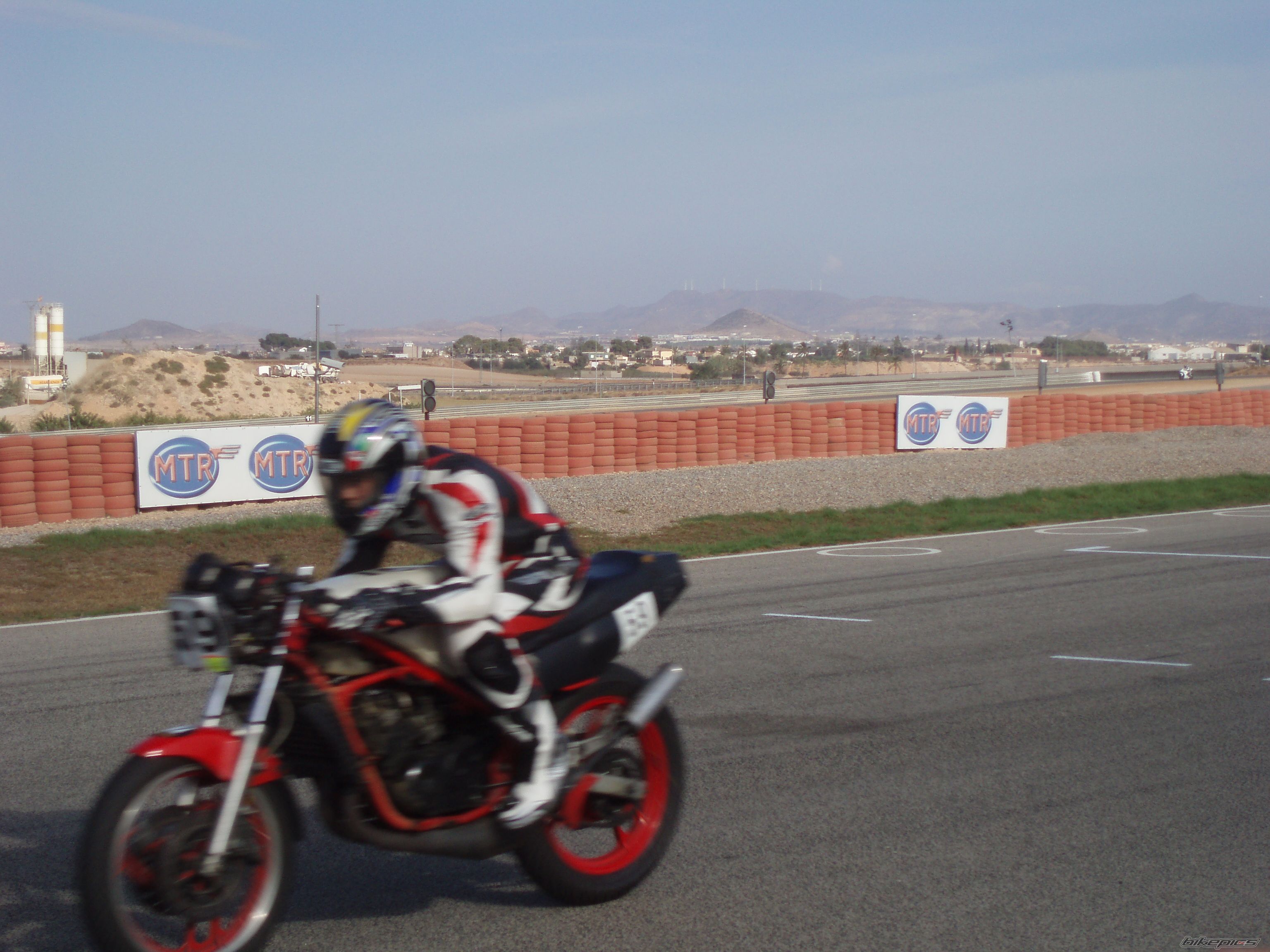 Photo 1425834