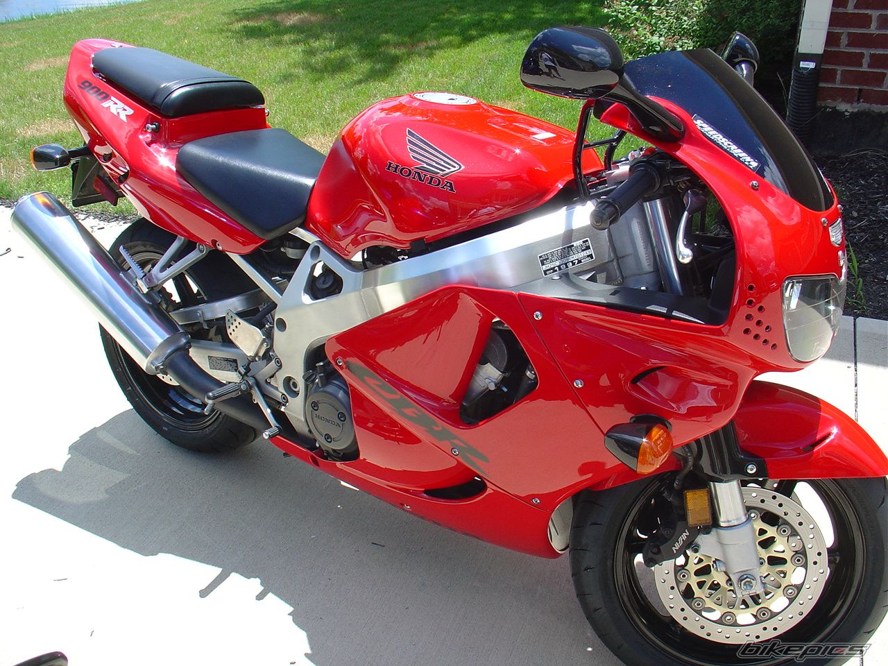 Photo 1425840