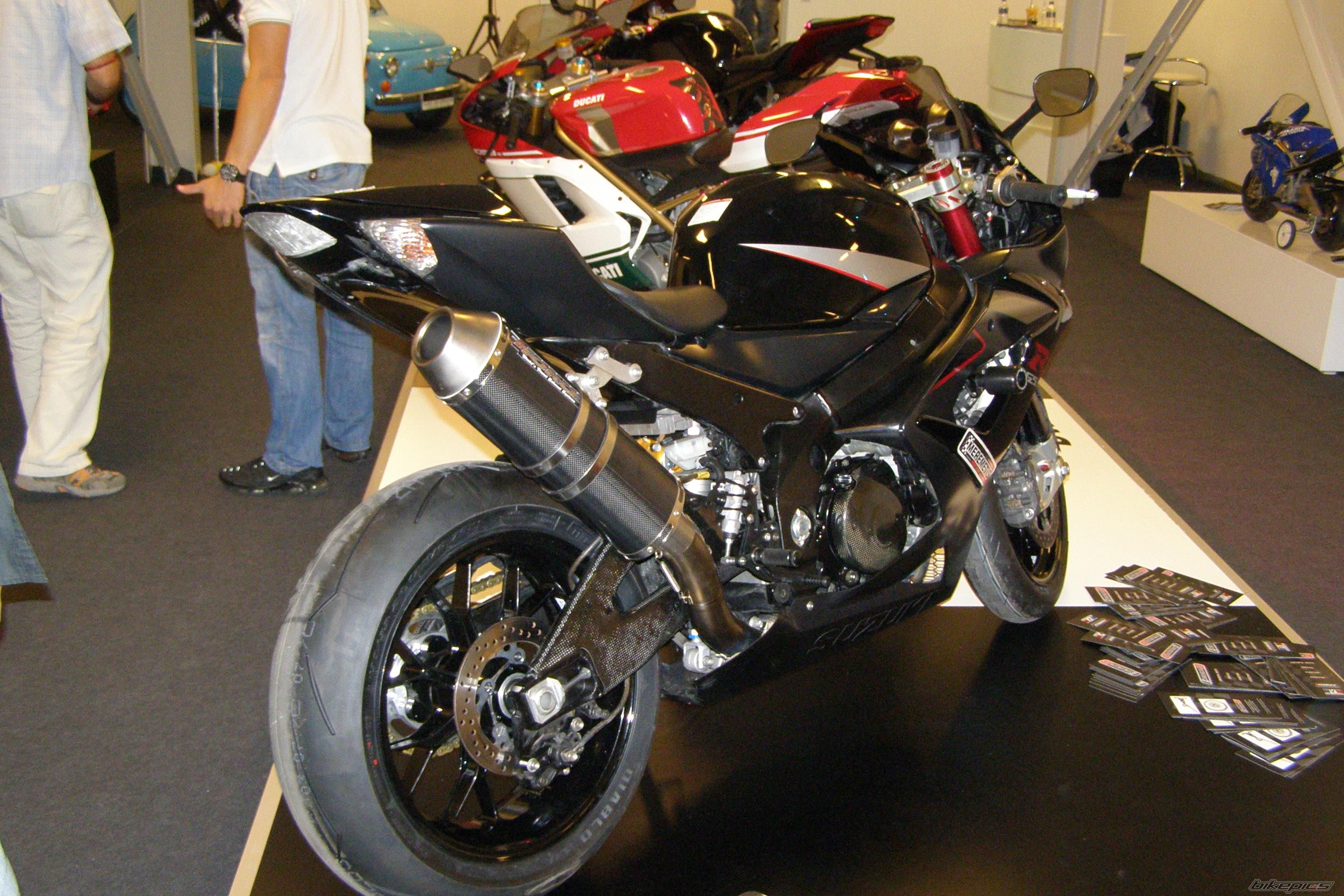 Photo 1425868