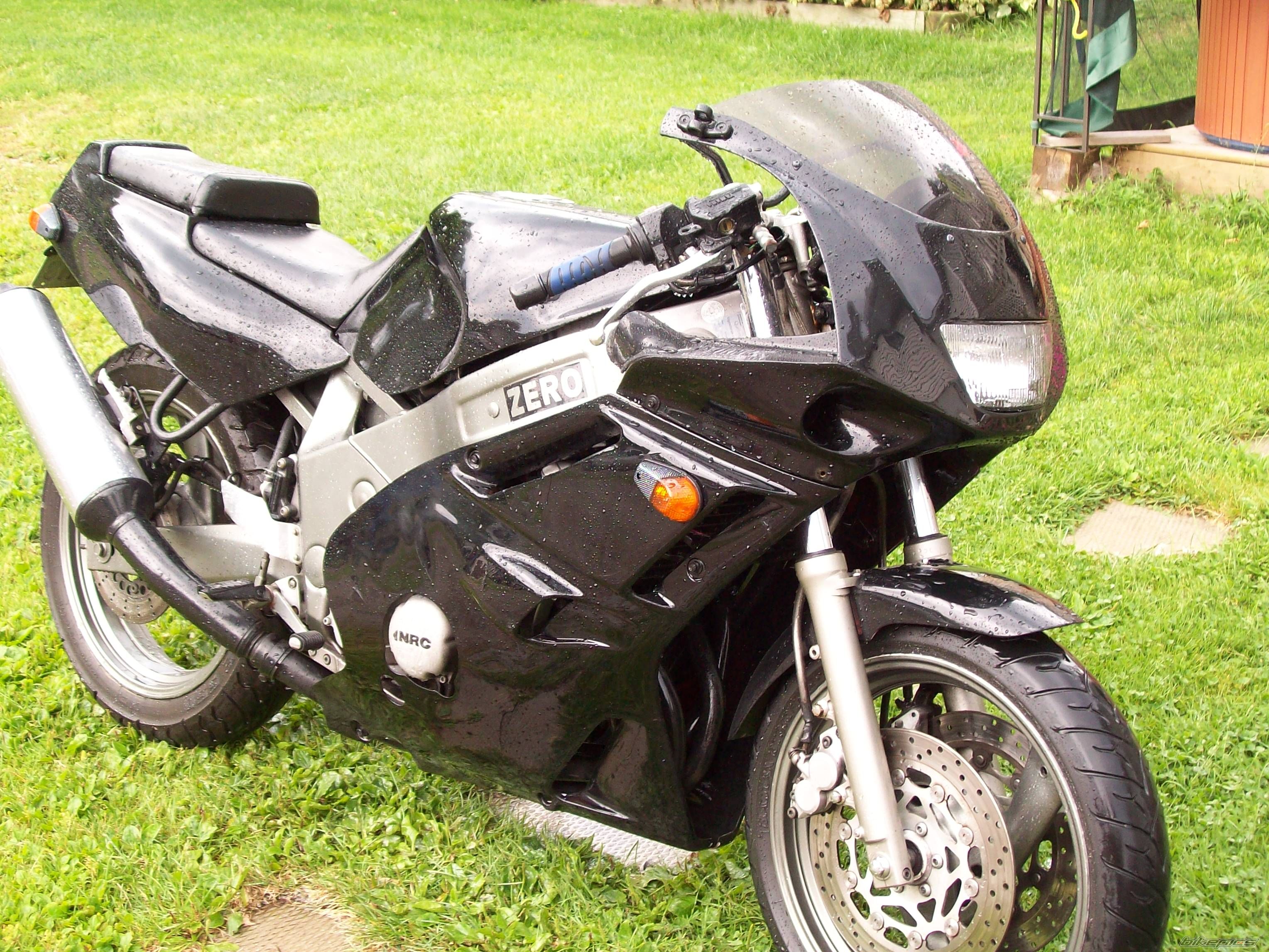 Photo 1426590