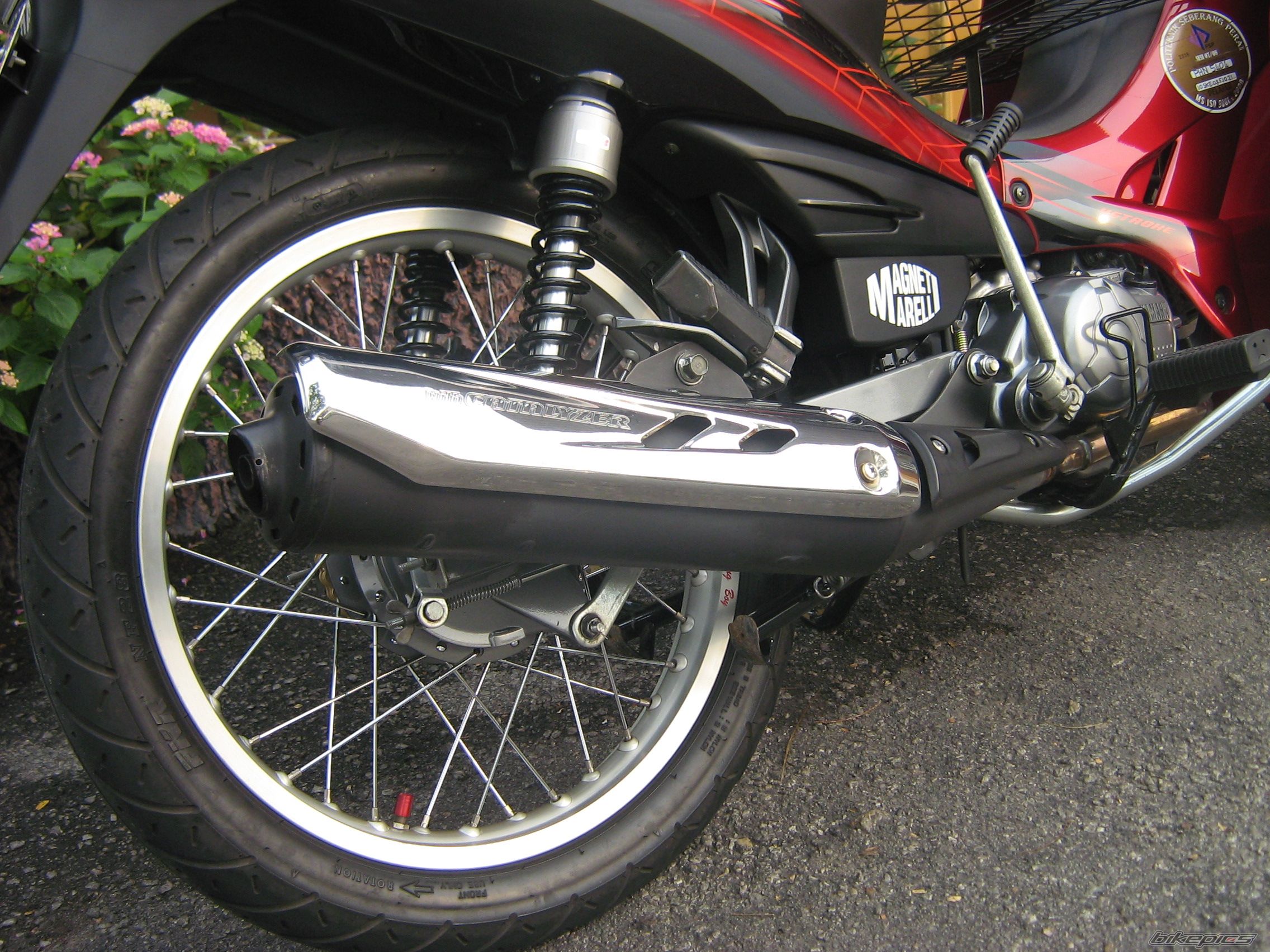 Photo 1426816