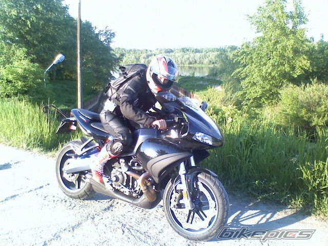 Photo 1427510