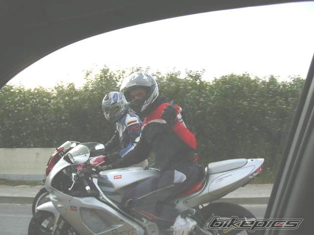 Photo 1427936