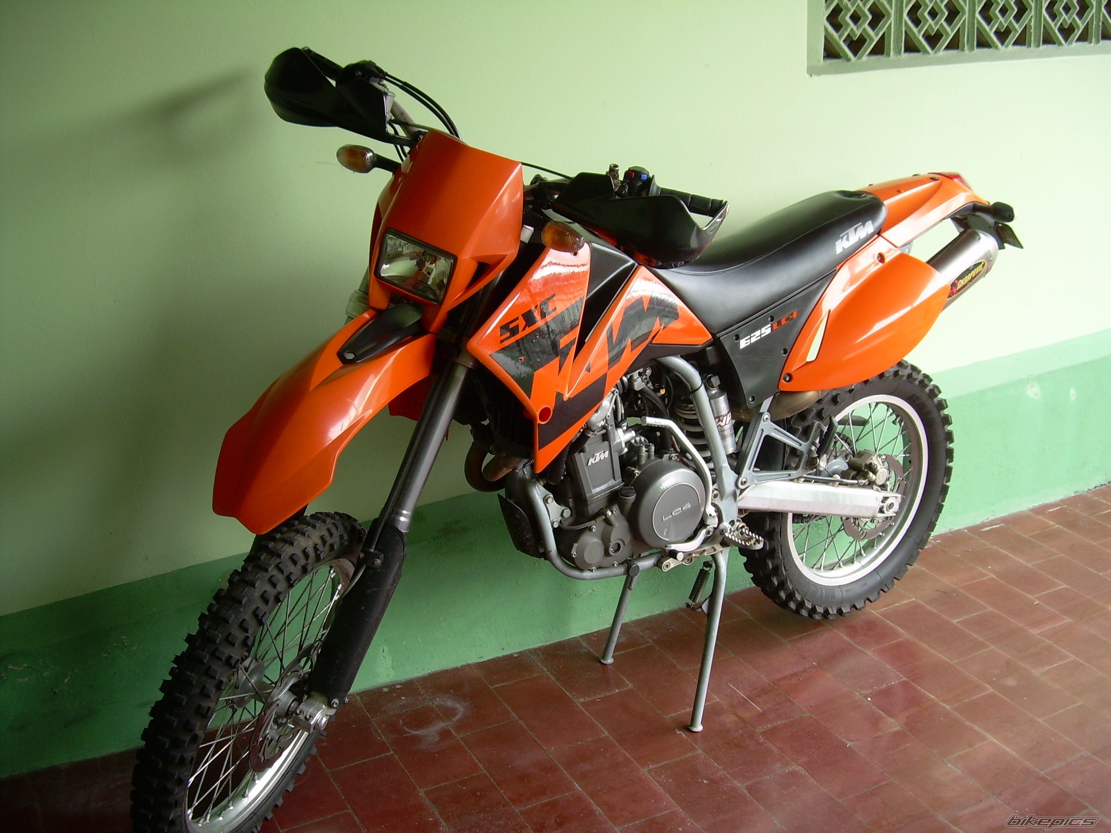 Photo 1428942