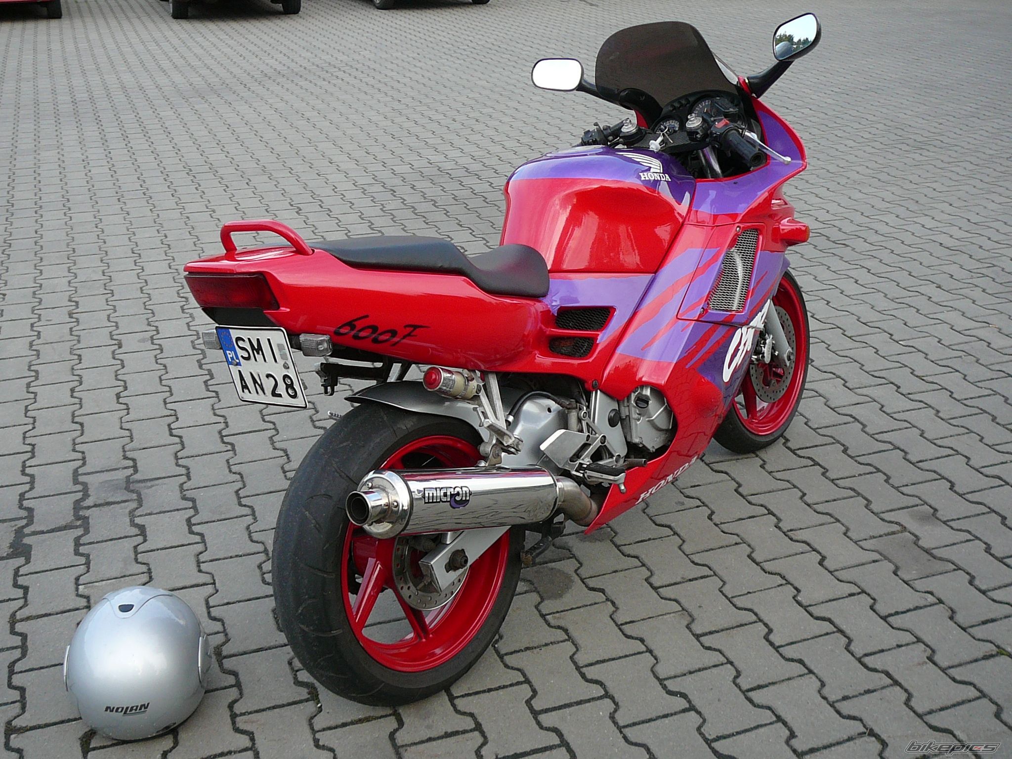 Photo 1429004