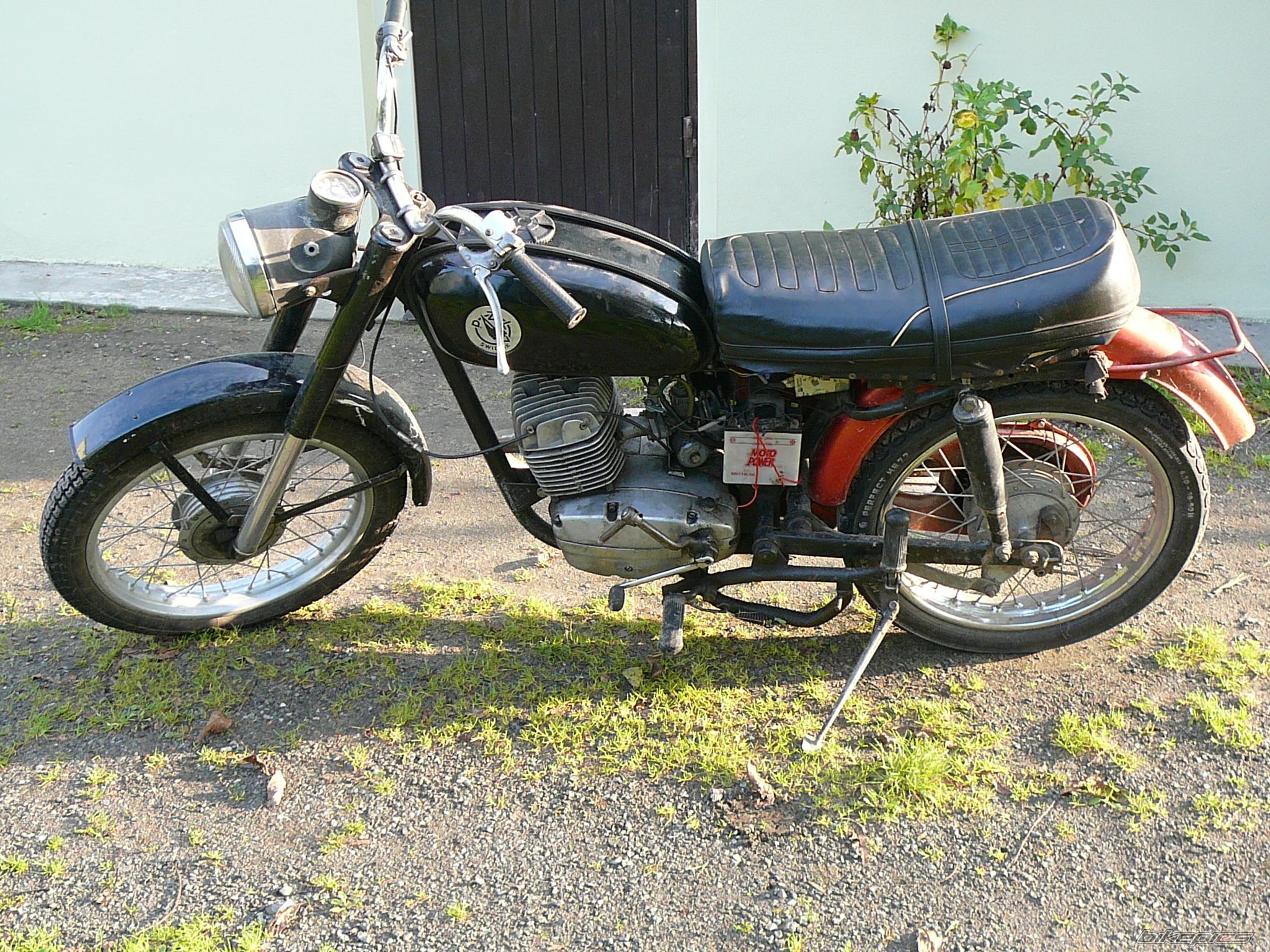 Photo 1429020