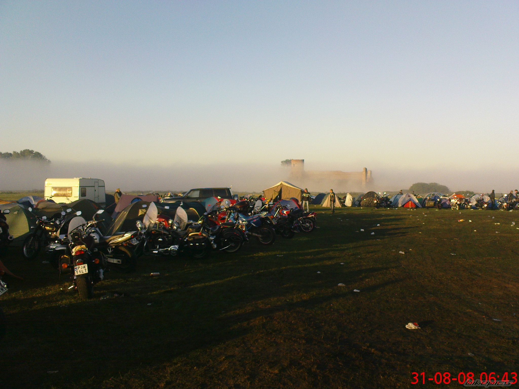 Photo 1429595