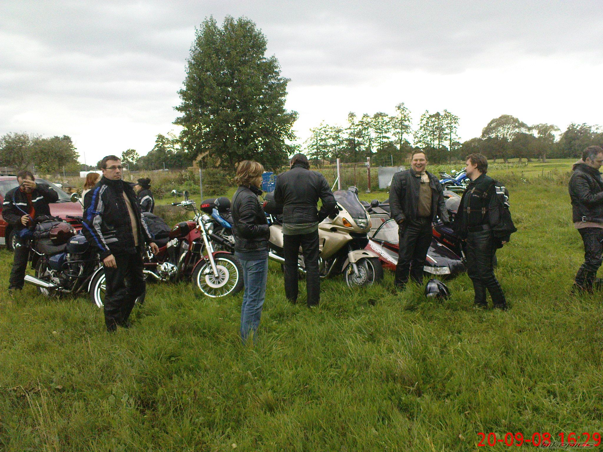 Photo 1429644