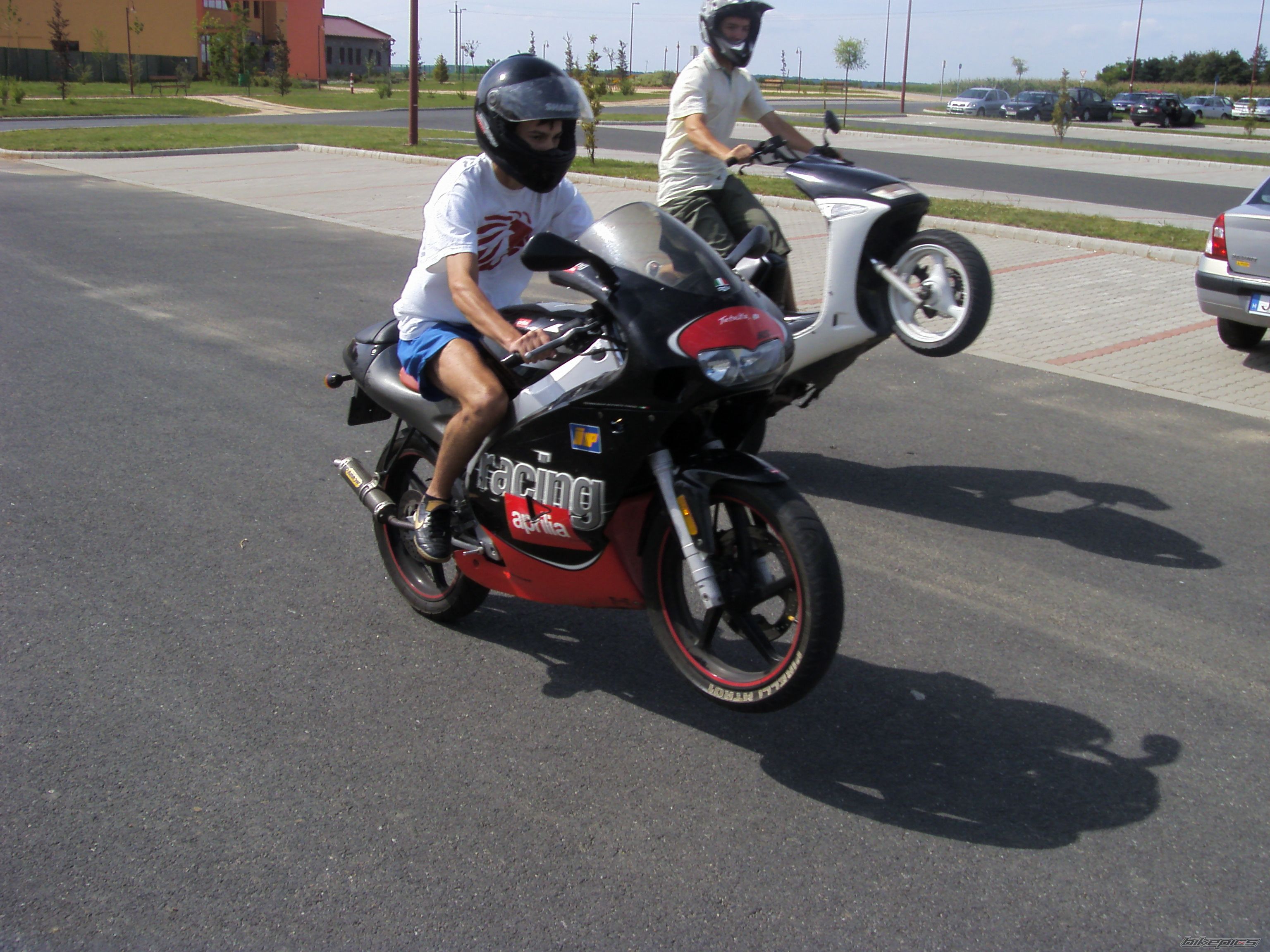 Photo 1429719