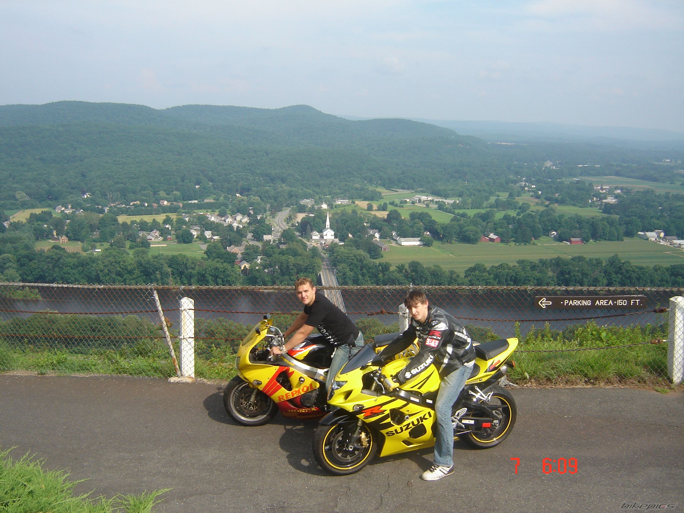 Photo 1430357