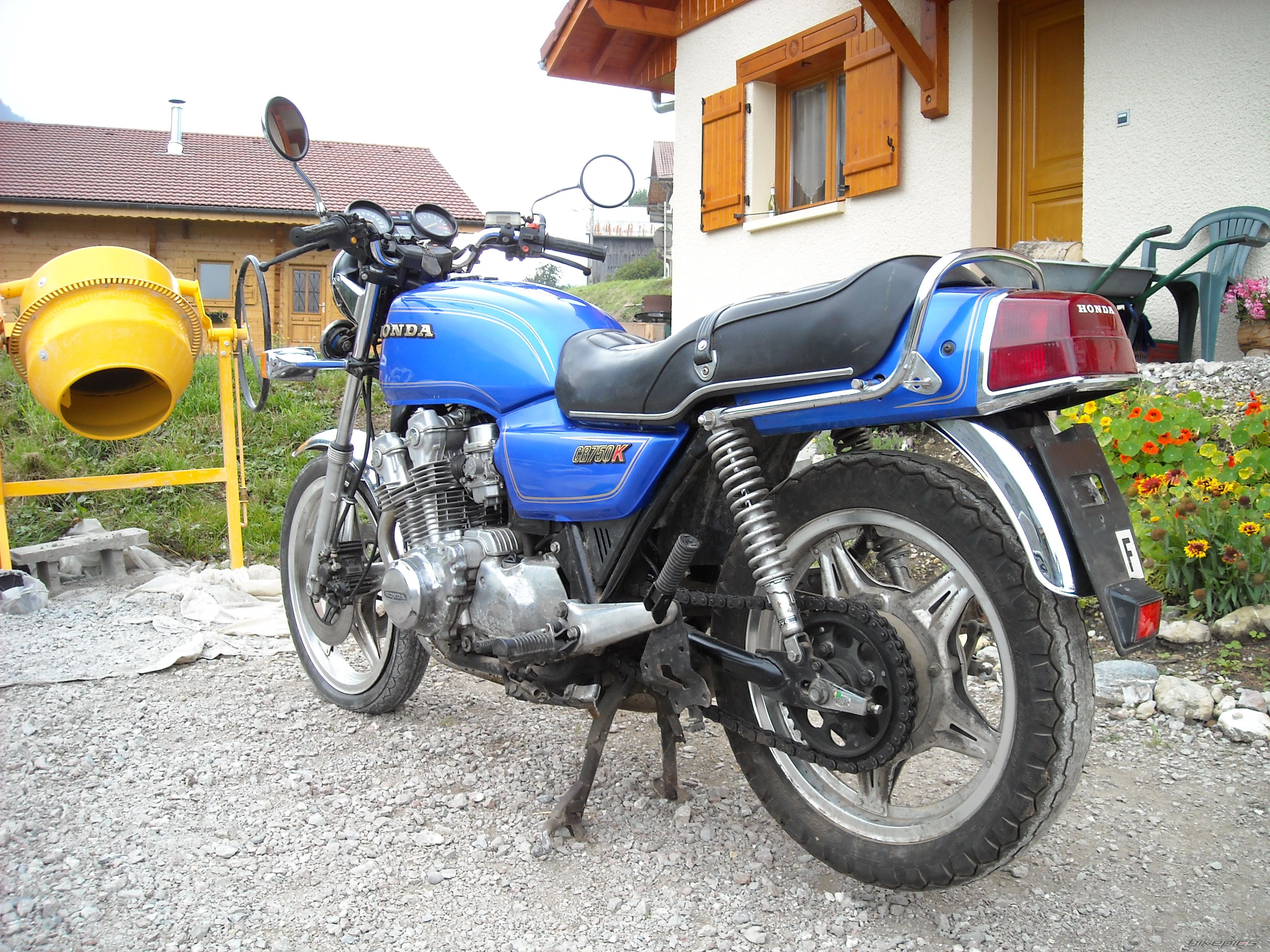 Photo 1431843