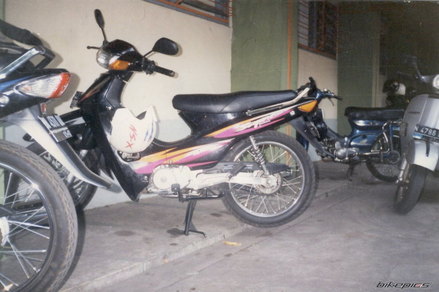 Photo 1431848