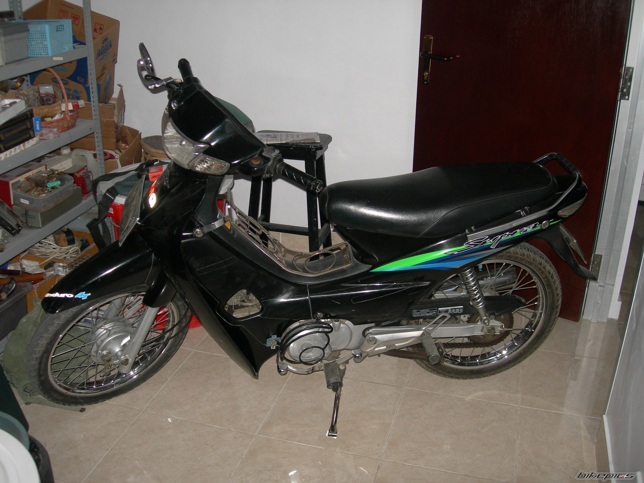 Photo 1431892