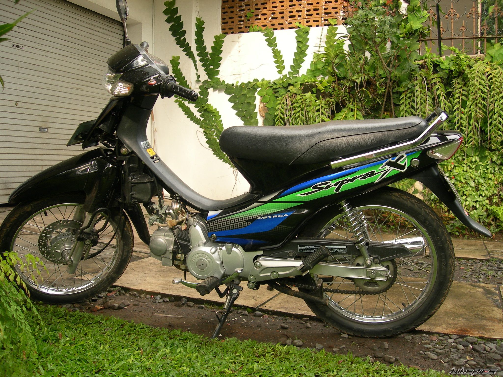 Bike Photo 1431947