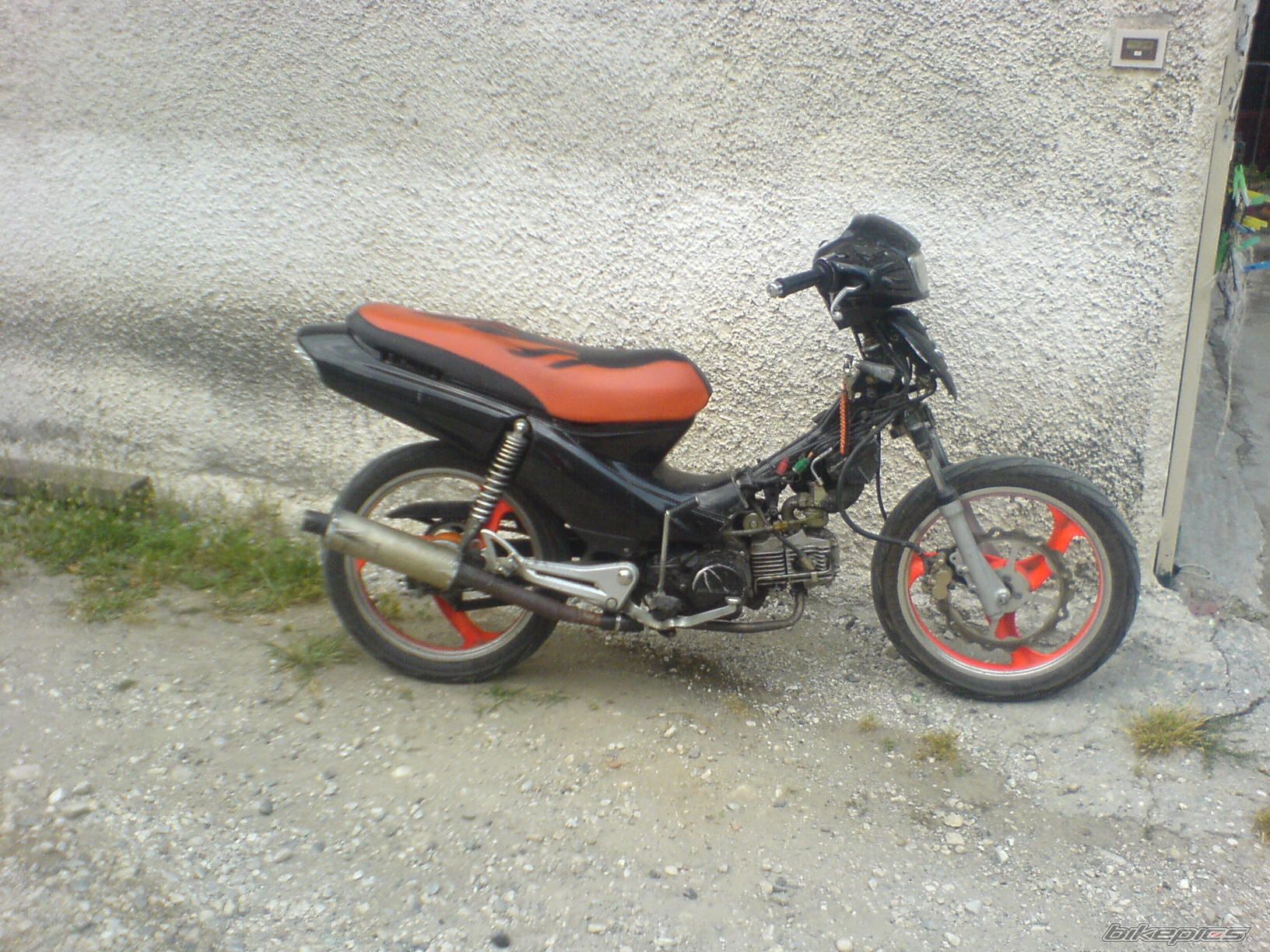 Photo 1432163