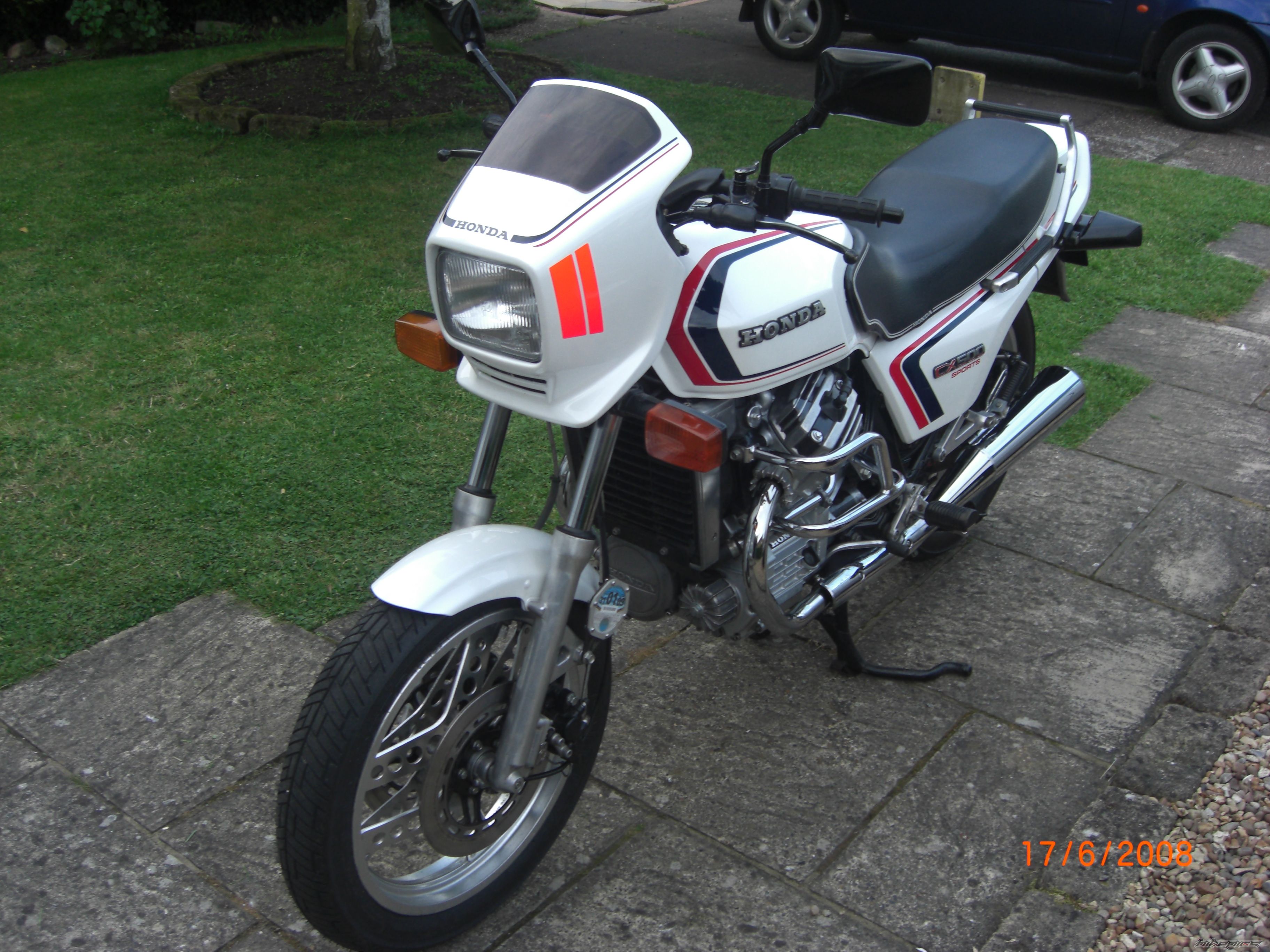 Photo 1432237