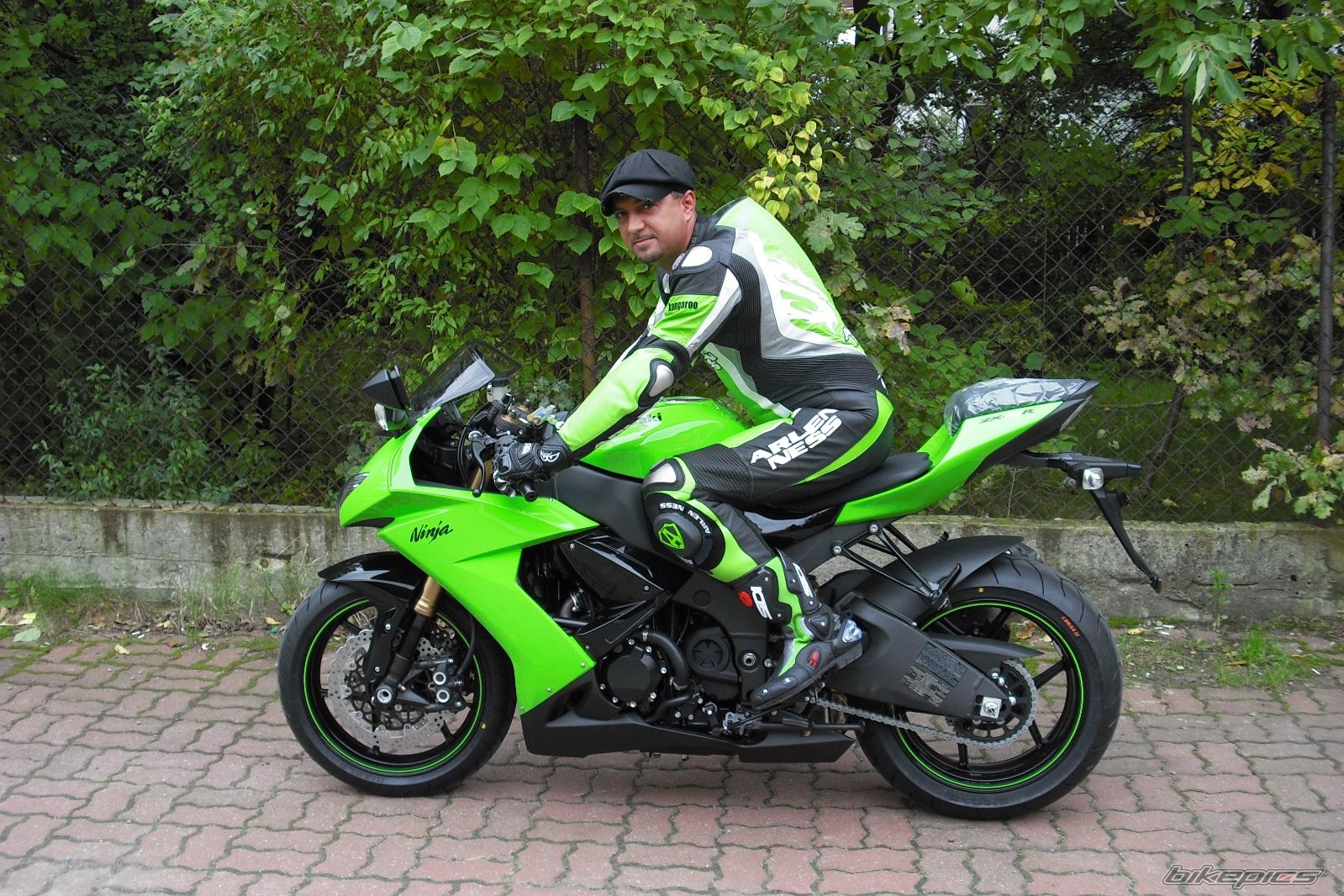 Bike Photo 1432436