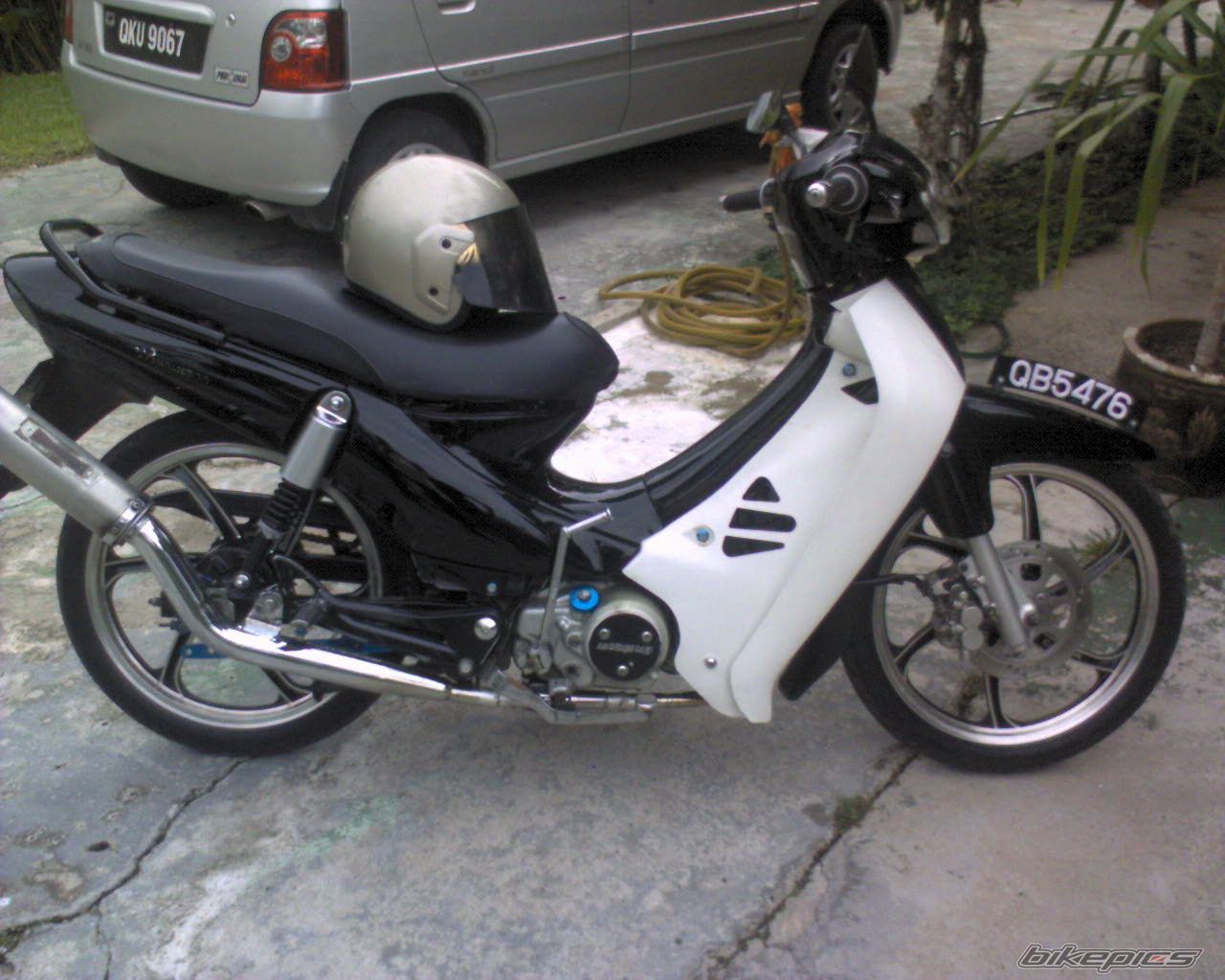 Photo 1432498