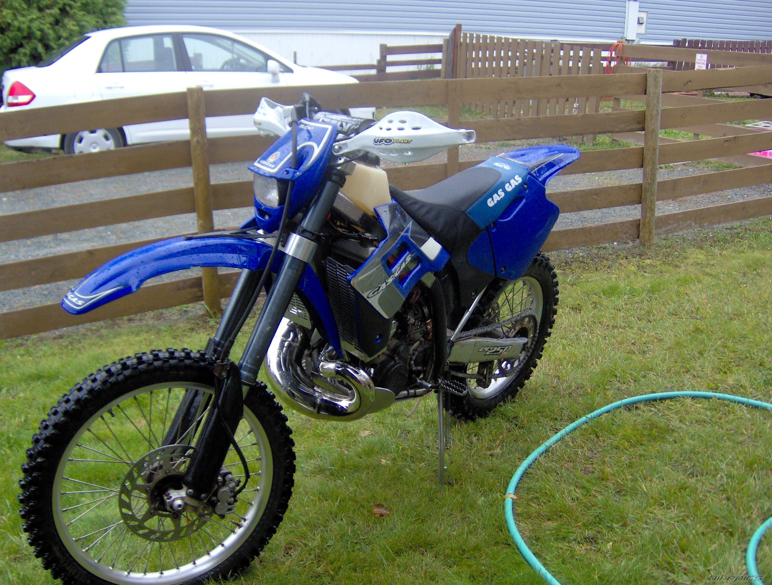 Photo 1432537