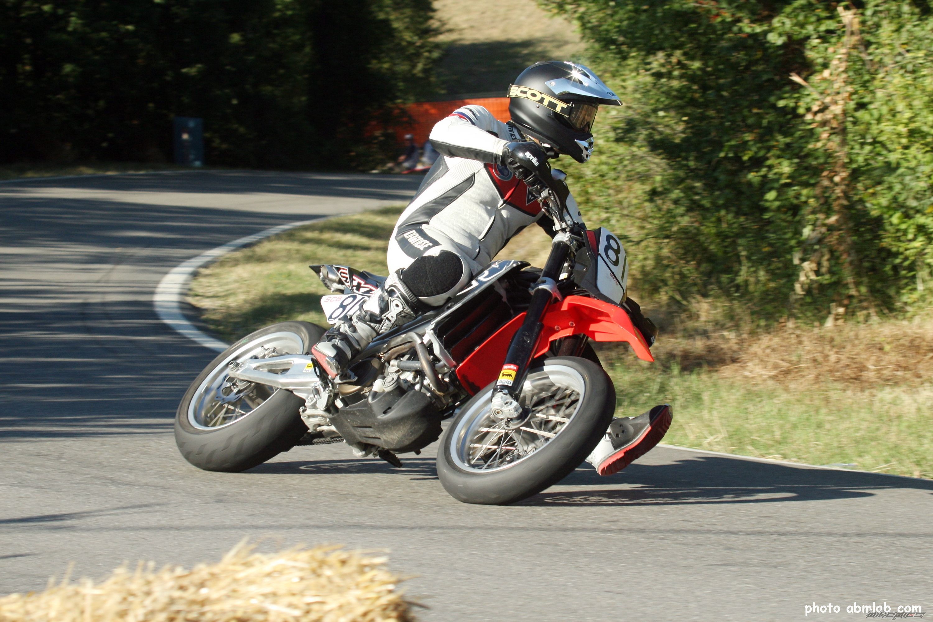 Photo 1432864