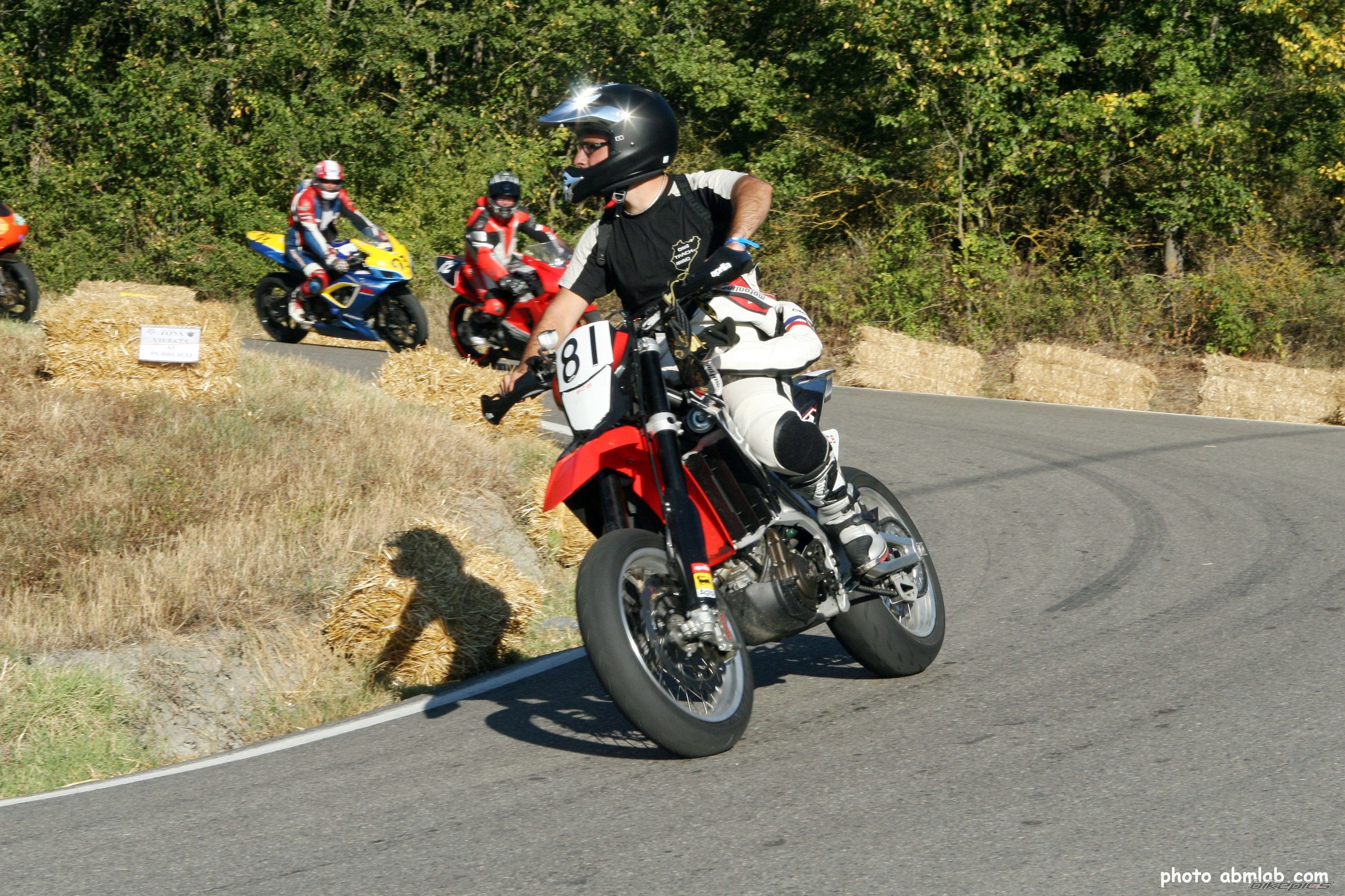 Photo 1432870