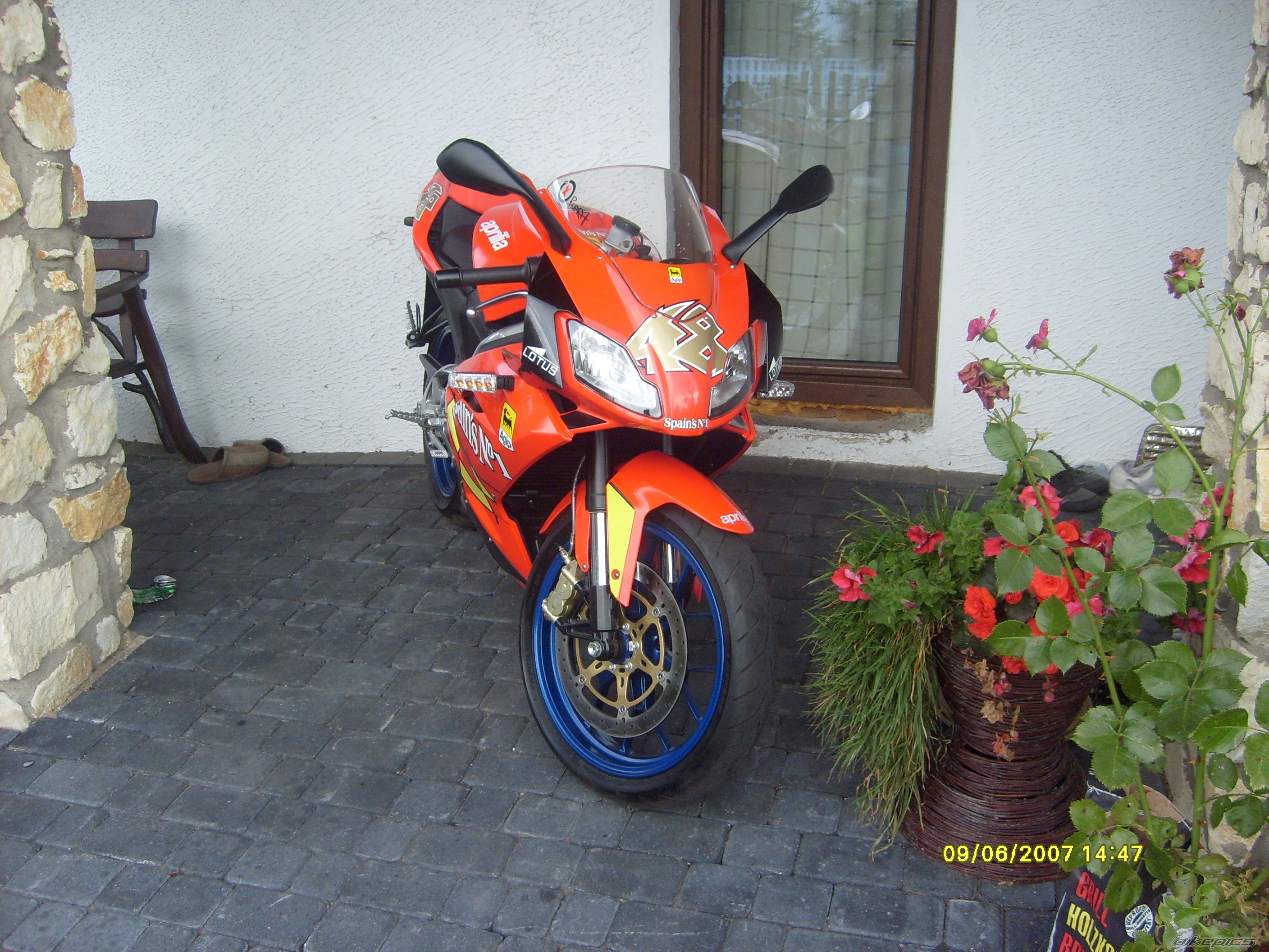 Photo 1433176