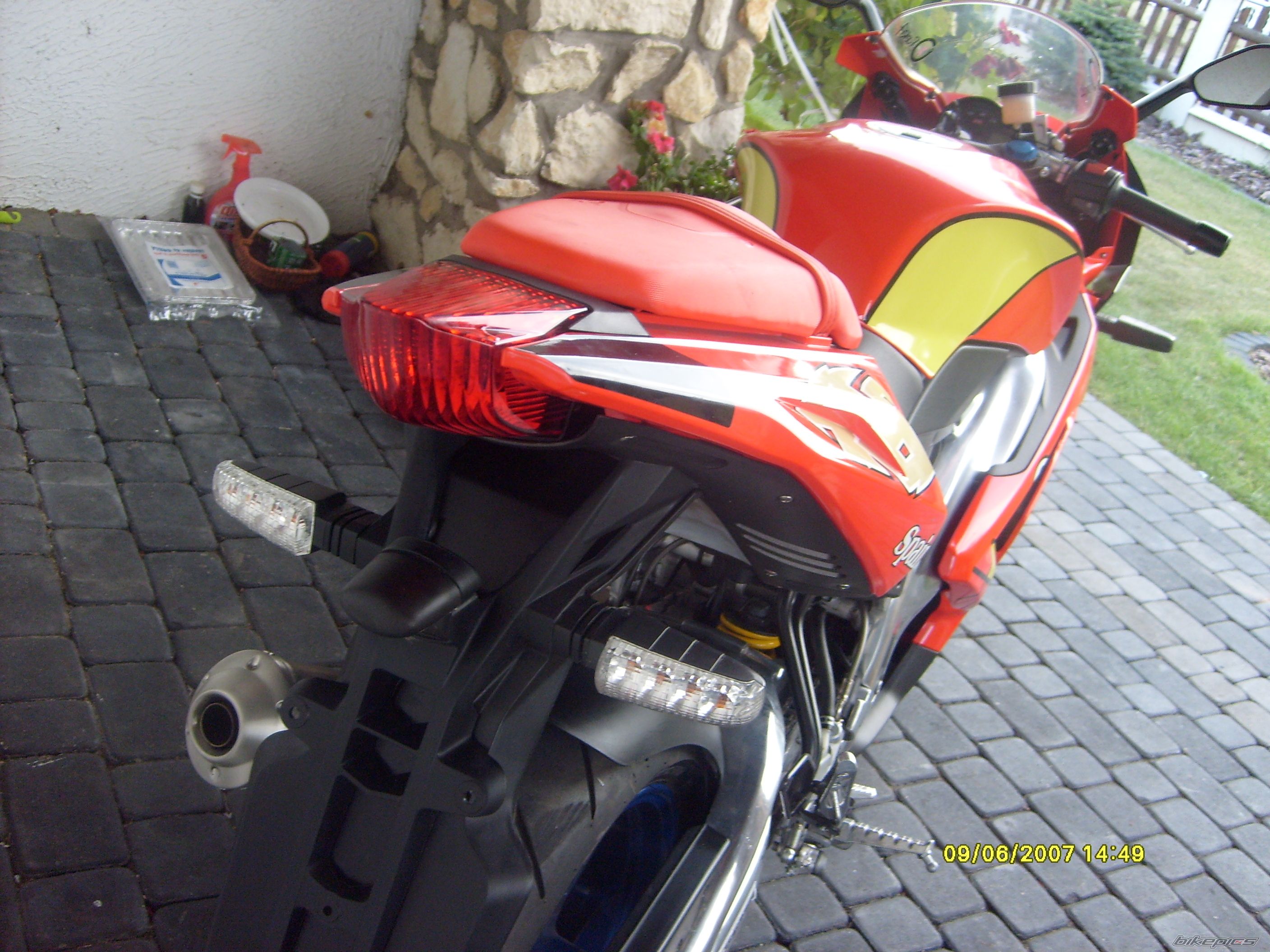 Photo 1433192