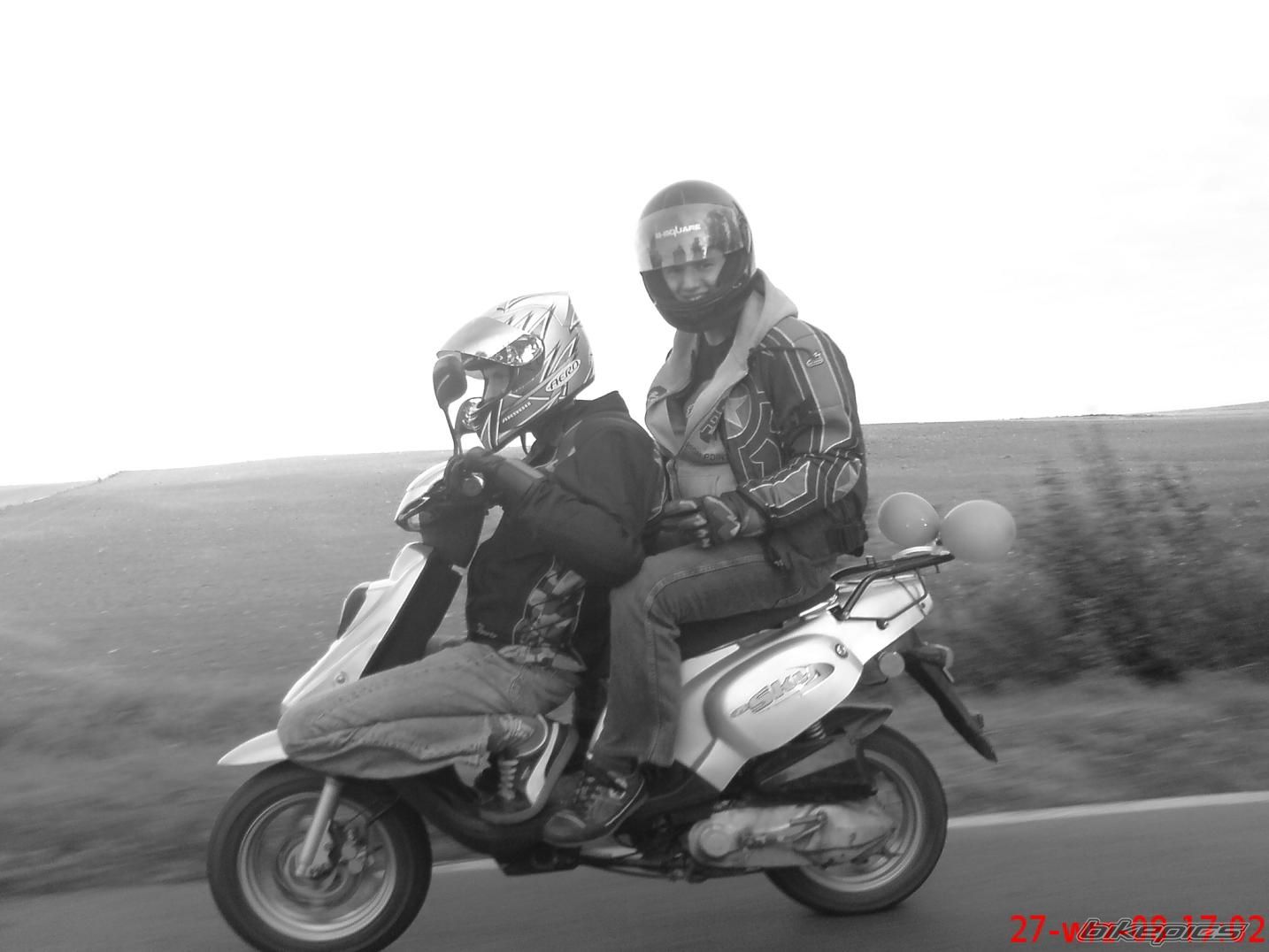 Photo 1433830