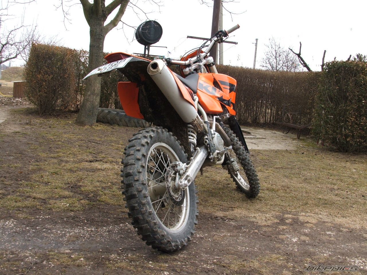 Photo 1433946