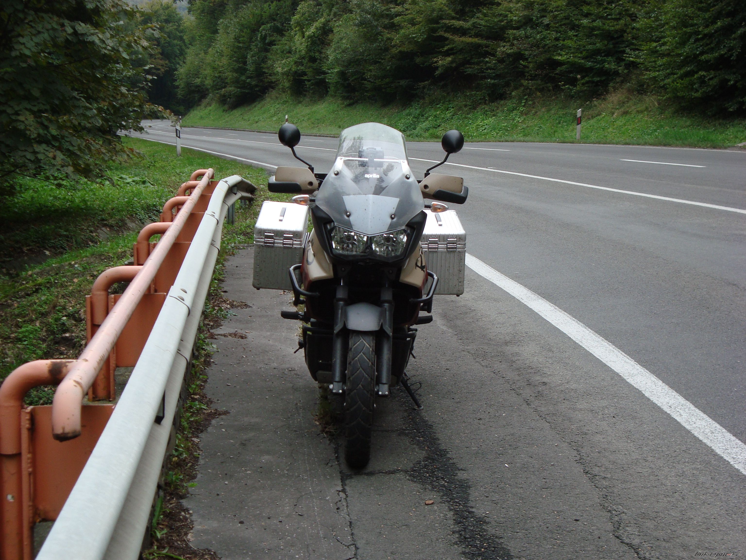Photo 1433991