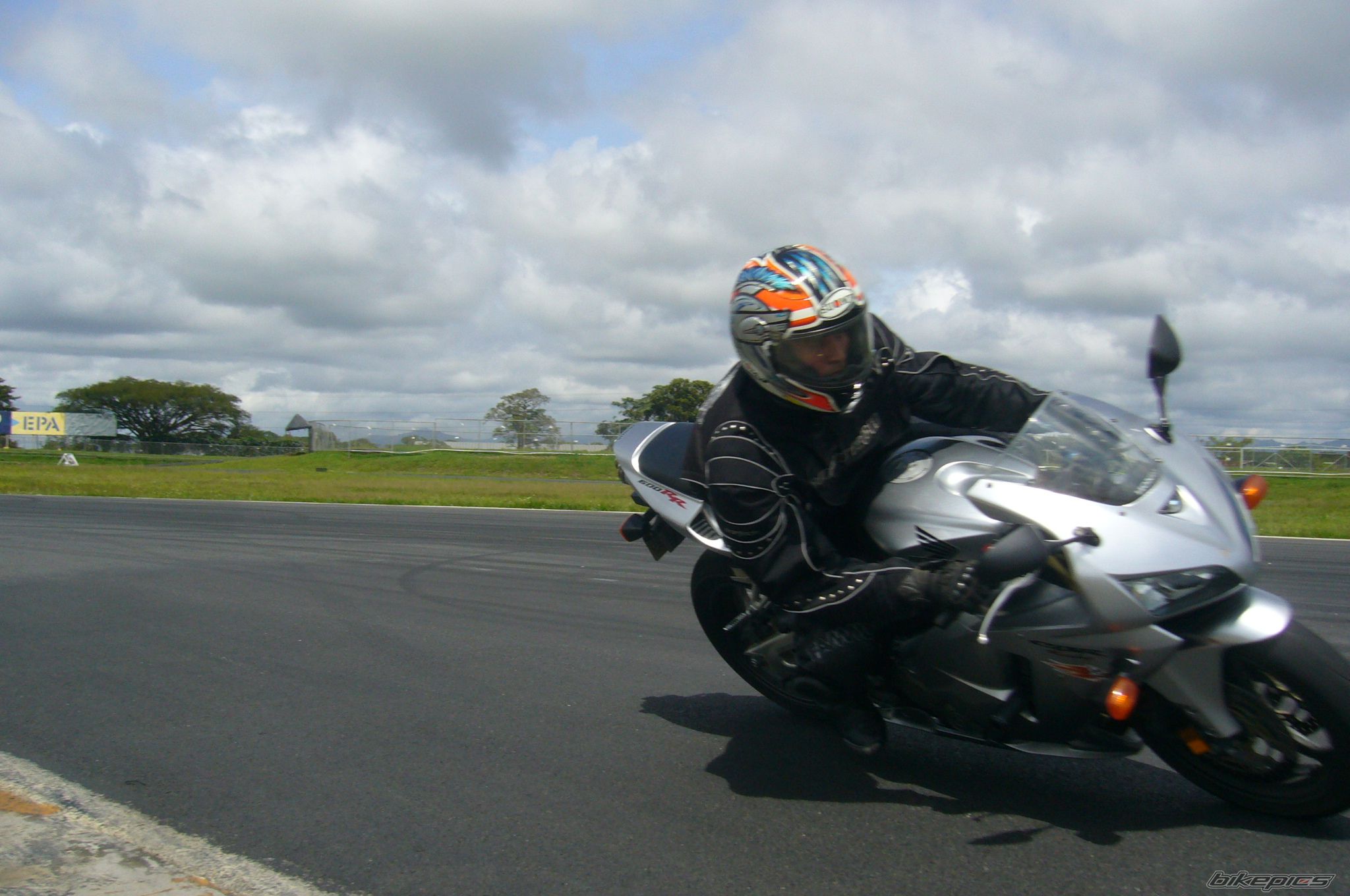 Bike Photo 1434487