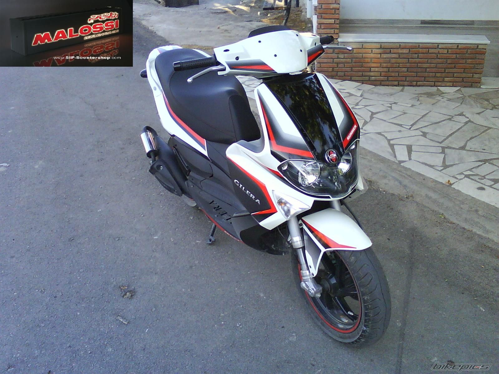 Photo 1435830