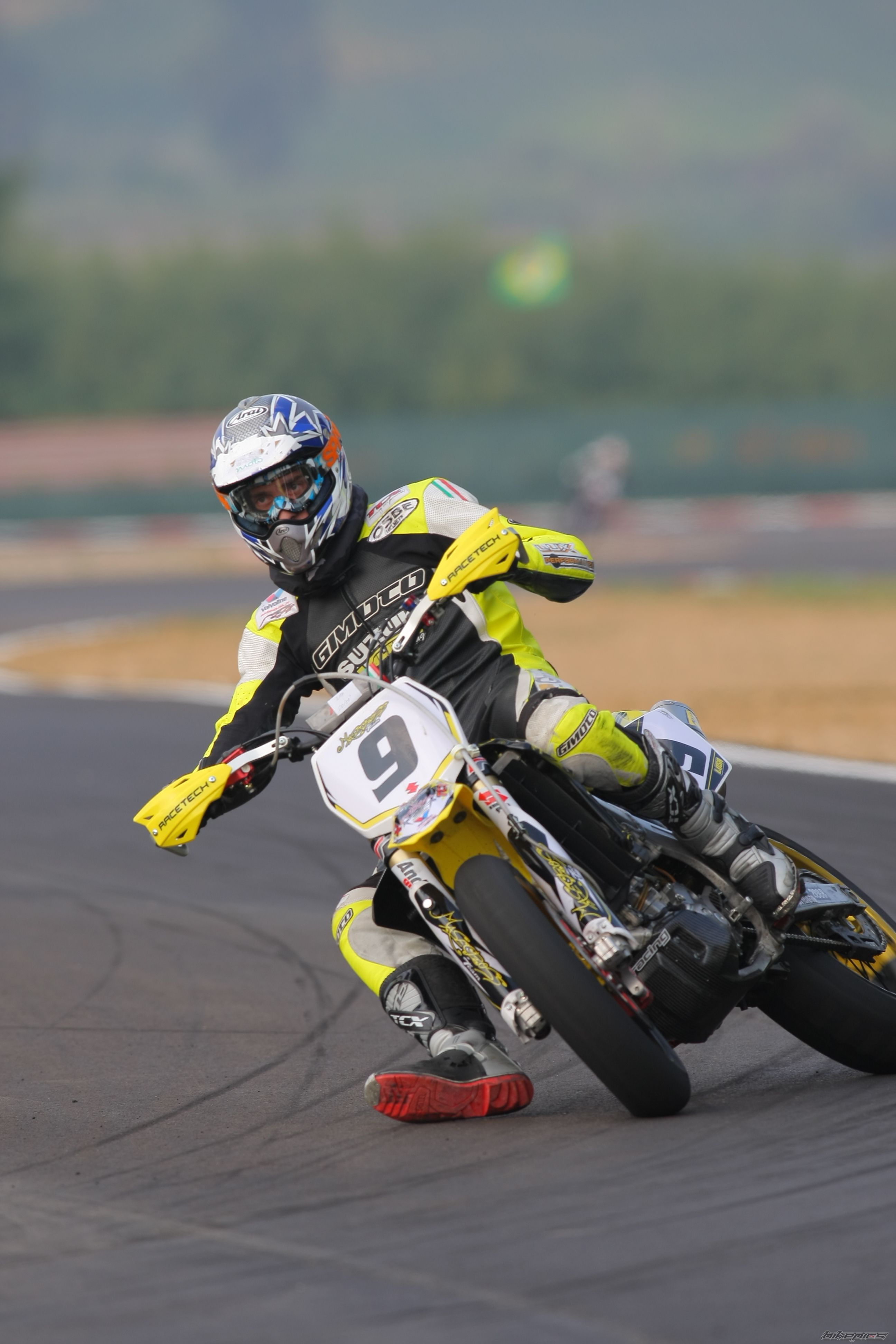 Bike Photo 1435855