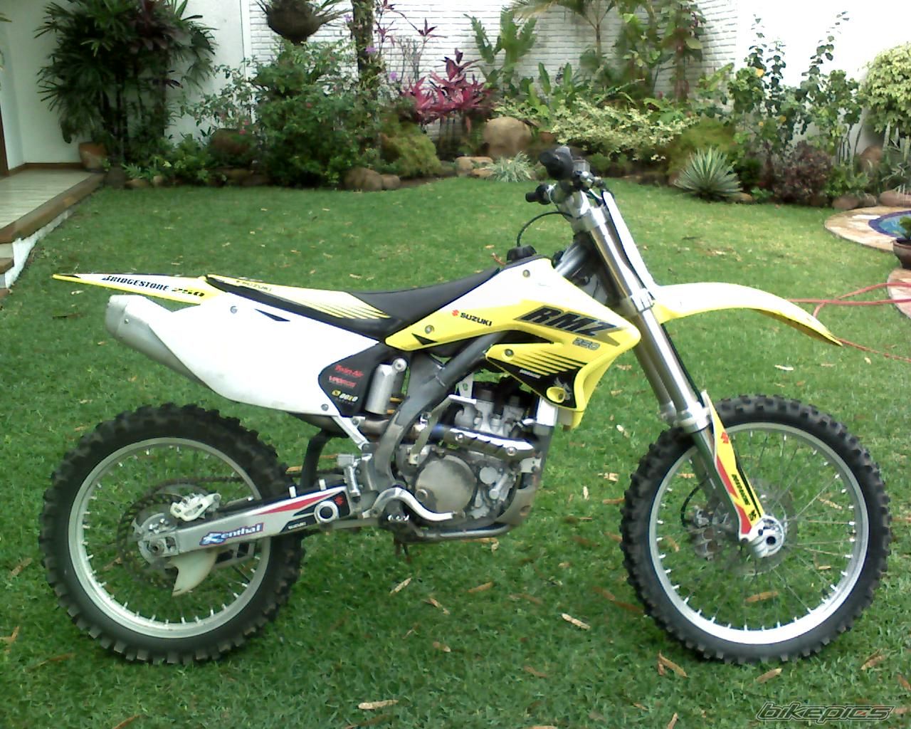 Photo 1436370