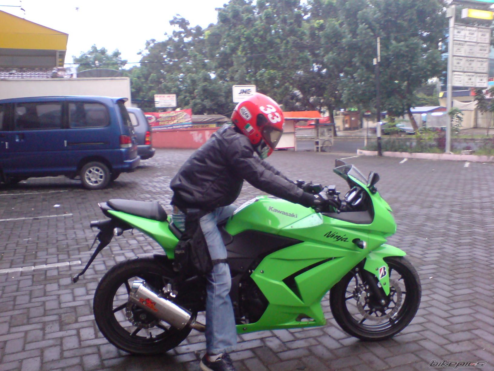 Photo 1436376