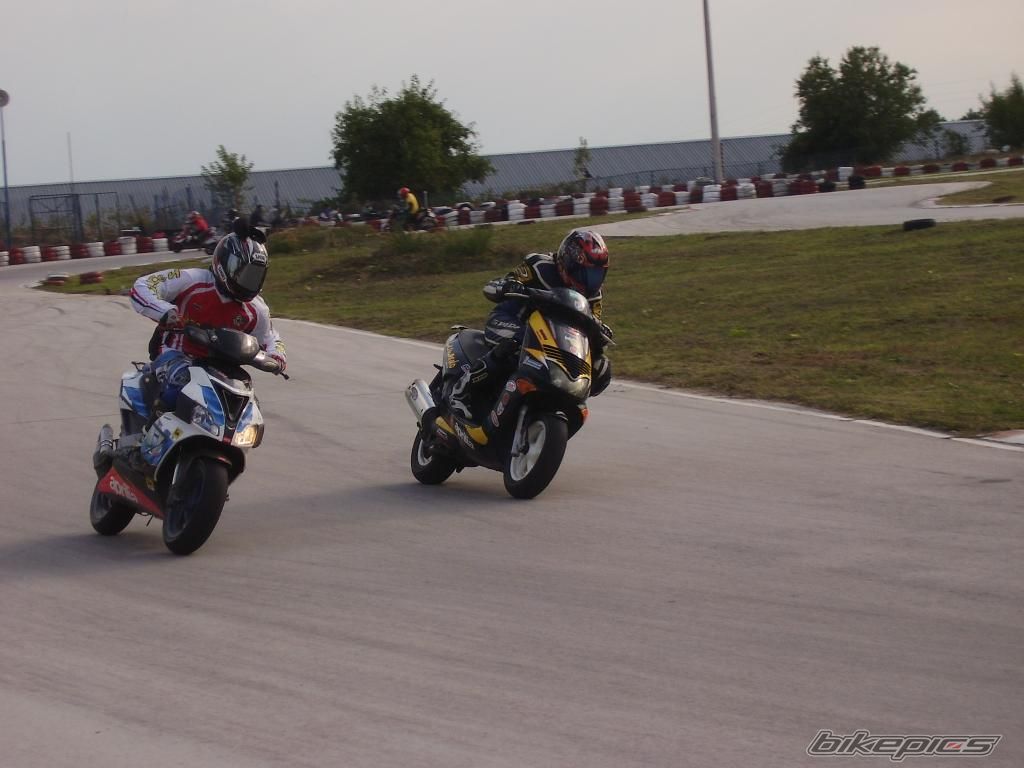 Photo 1436498